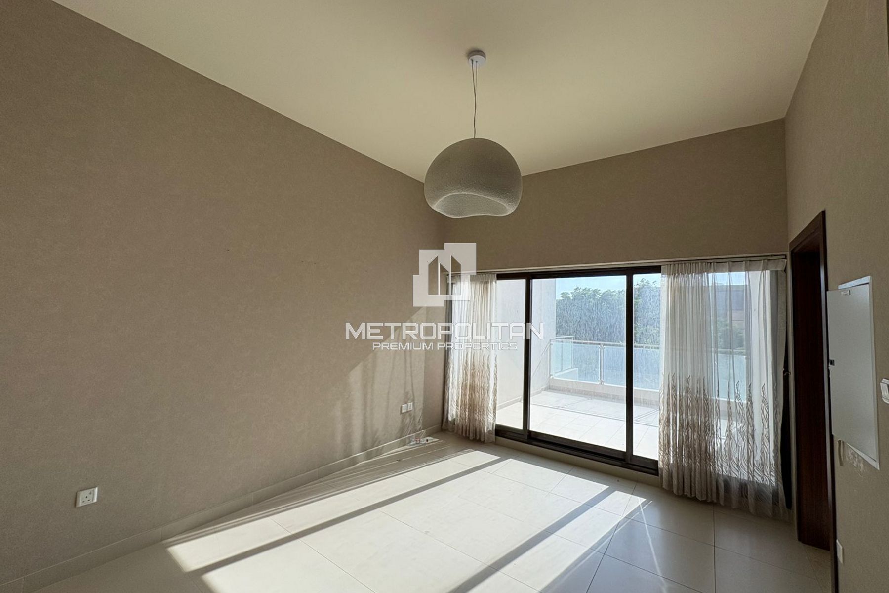 Single Row | Unfurnished | Ready to Move-In photo-6