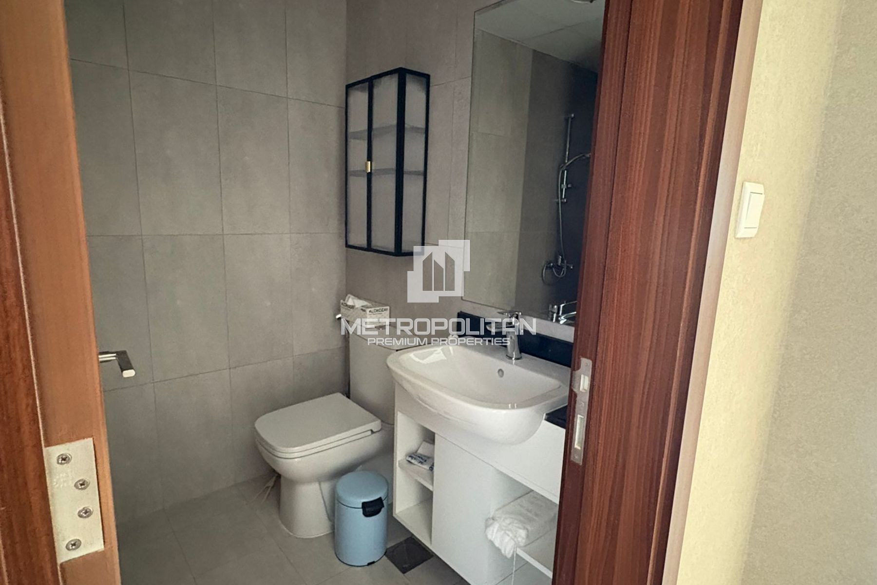 Single Row | Unfurnished | Ready to Move-In photo-8