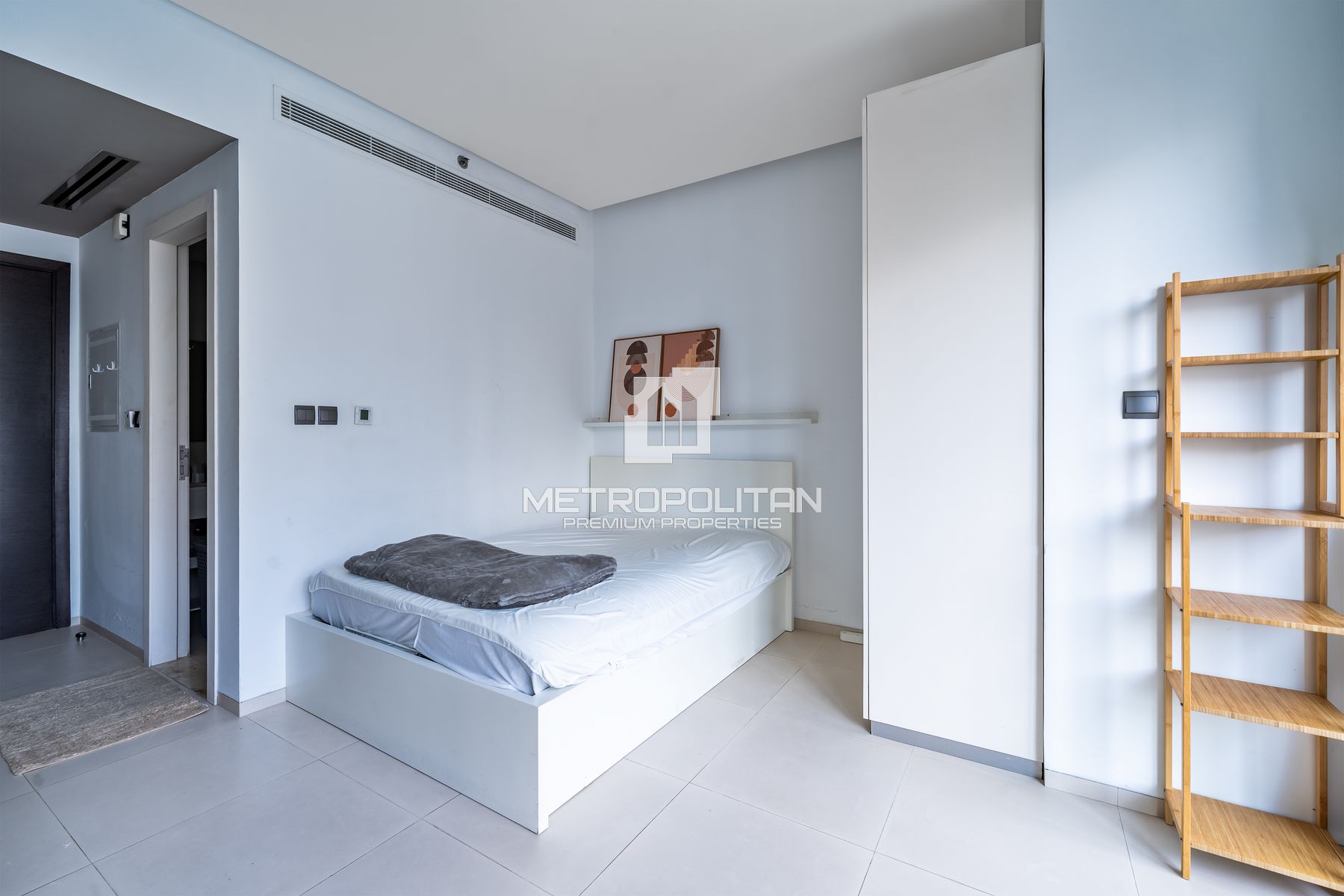 Ready to Move In | Furnished | Prime Location photo-5