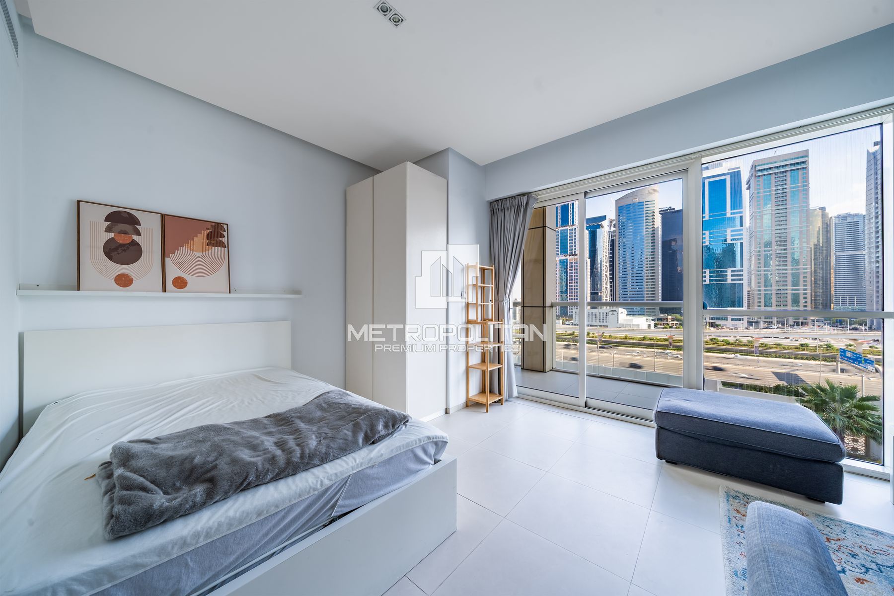 Ready to Move In | Furnished | Prime Location photo-6