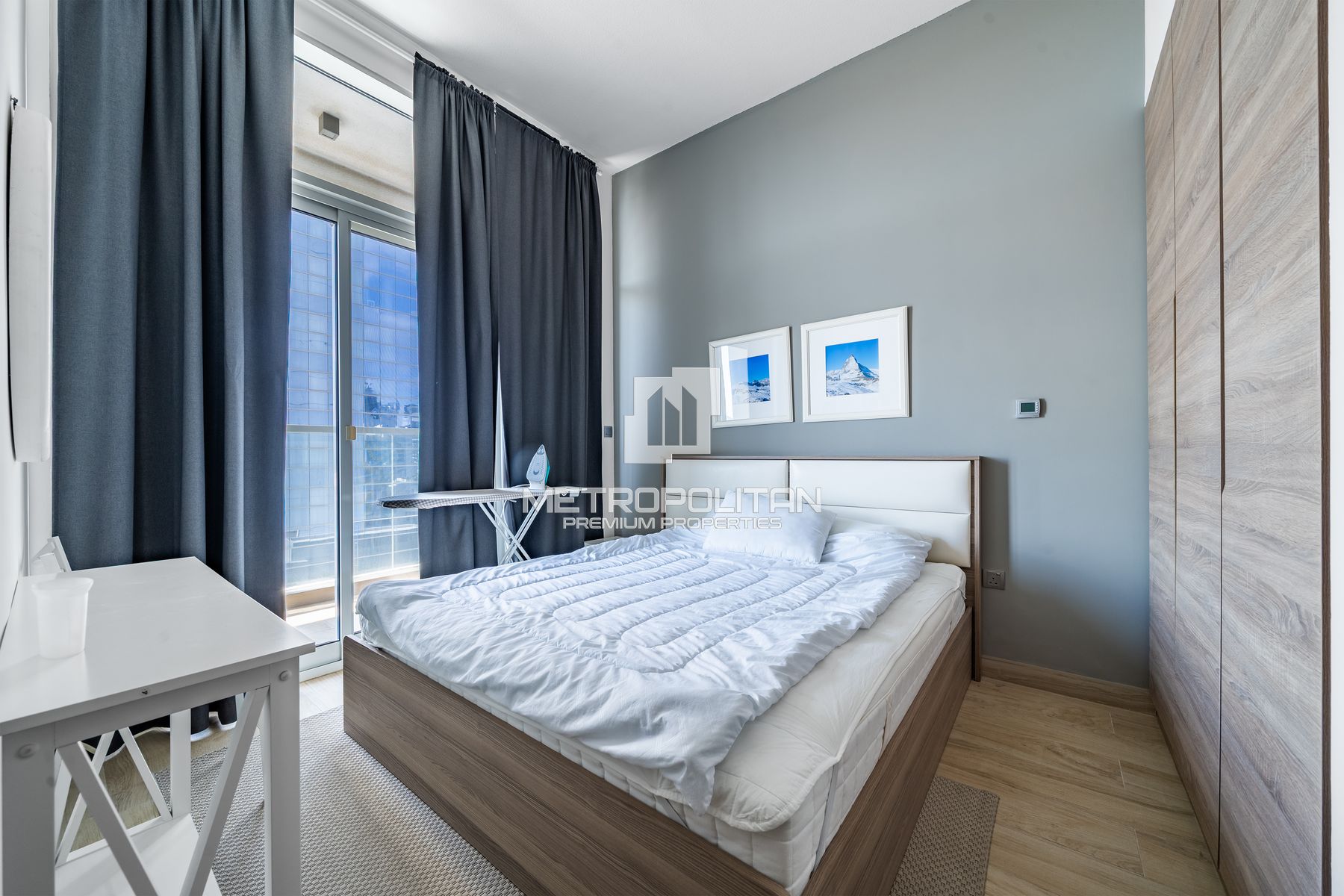 Prime Location | Vacant | Fully Furnished photo-1