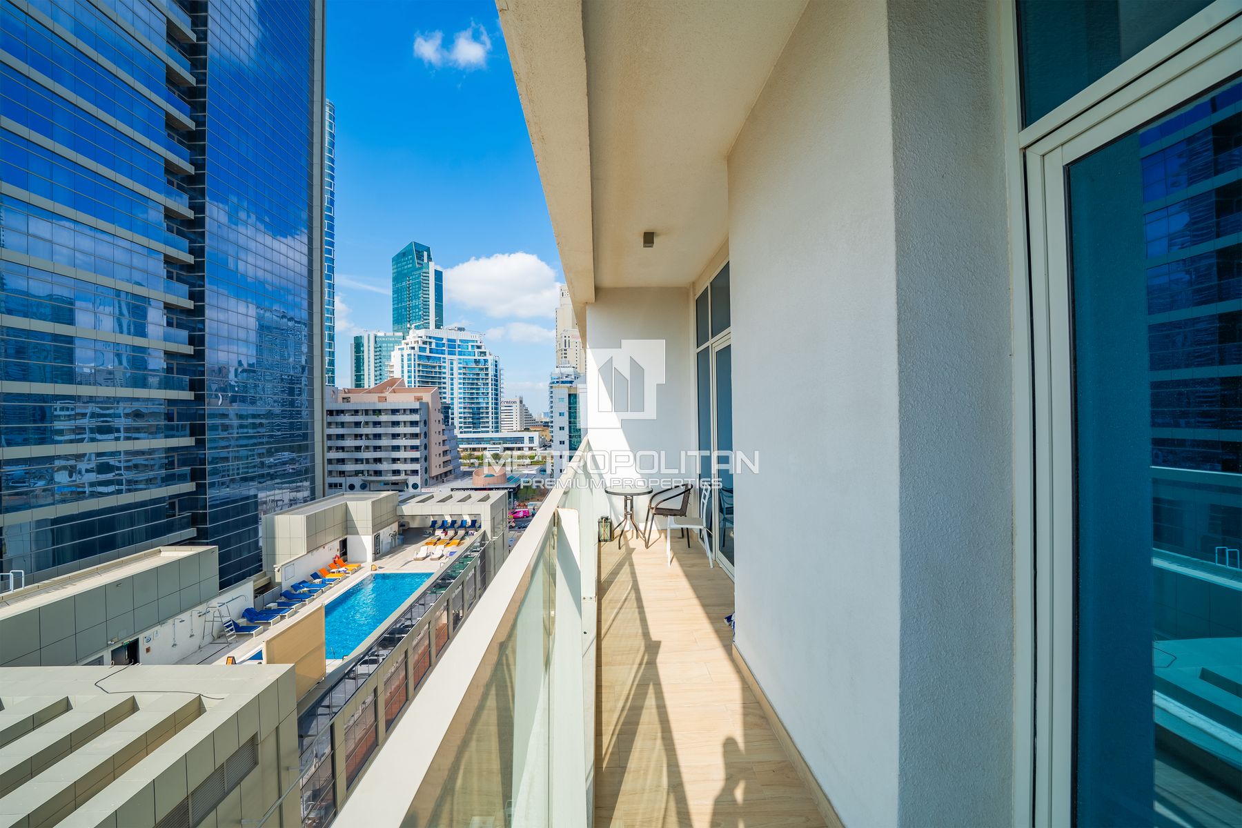 Prime Location | Vacant | Fully Furnished photo-10