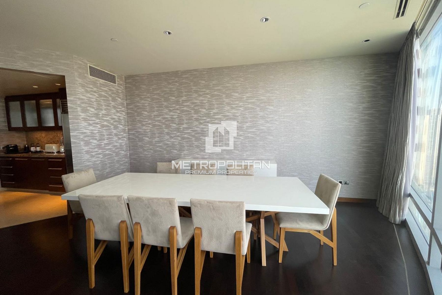 Image - Burj Khalifa, Downtown Dubai, Дубай | Project - Апартаменты