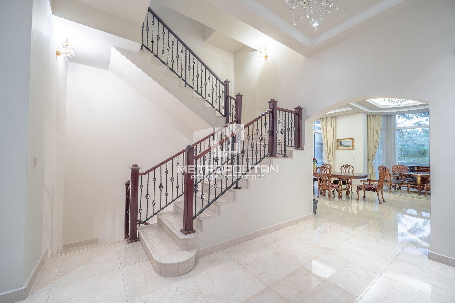 Luxury Beachfront Villa| 5 Star Resort Privileges