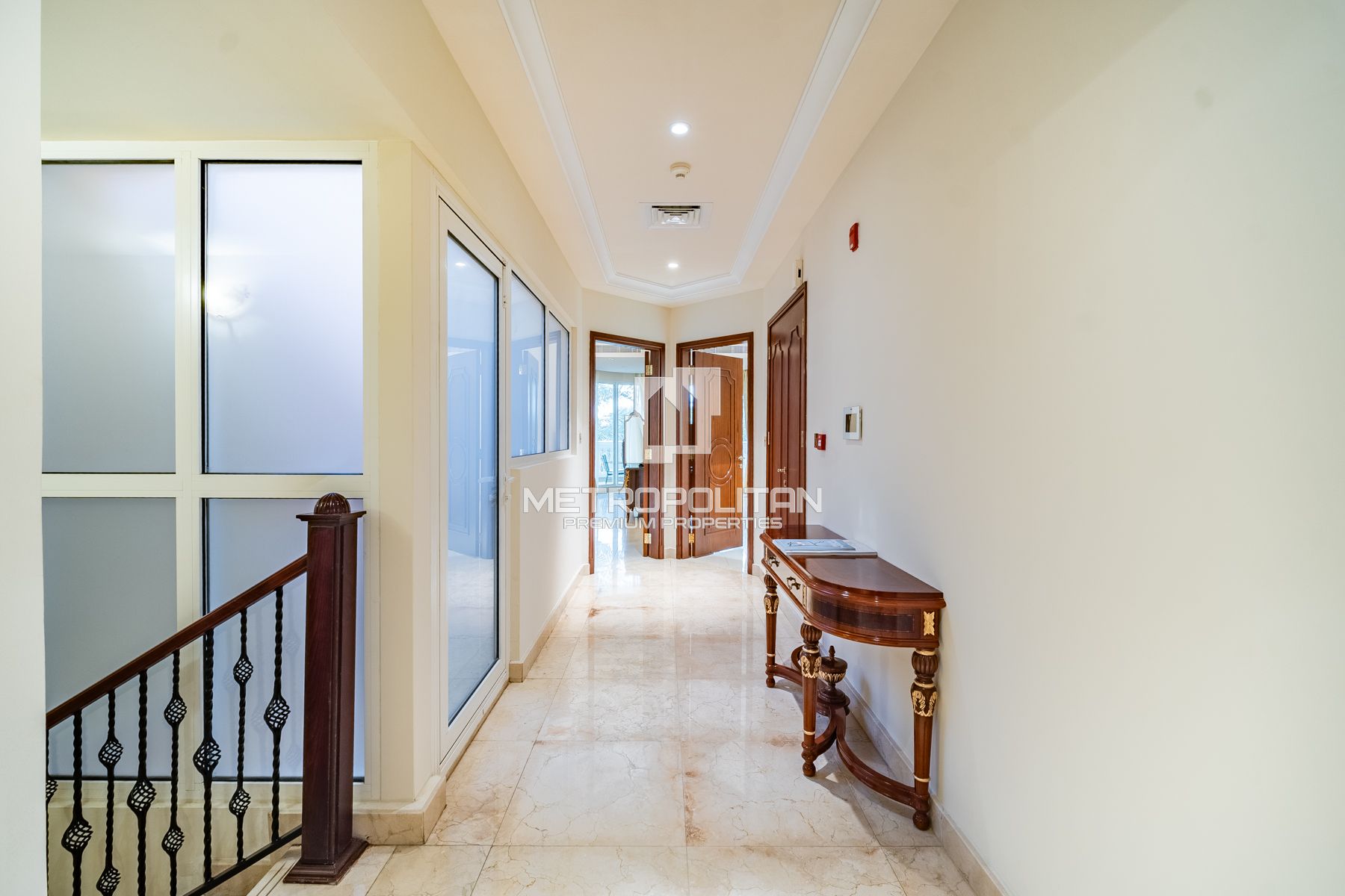 Luxury Beachfront Villa| 5 Star Resort Privileges