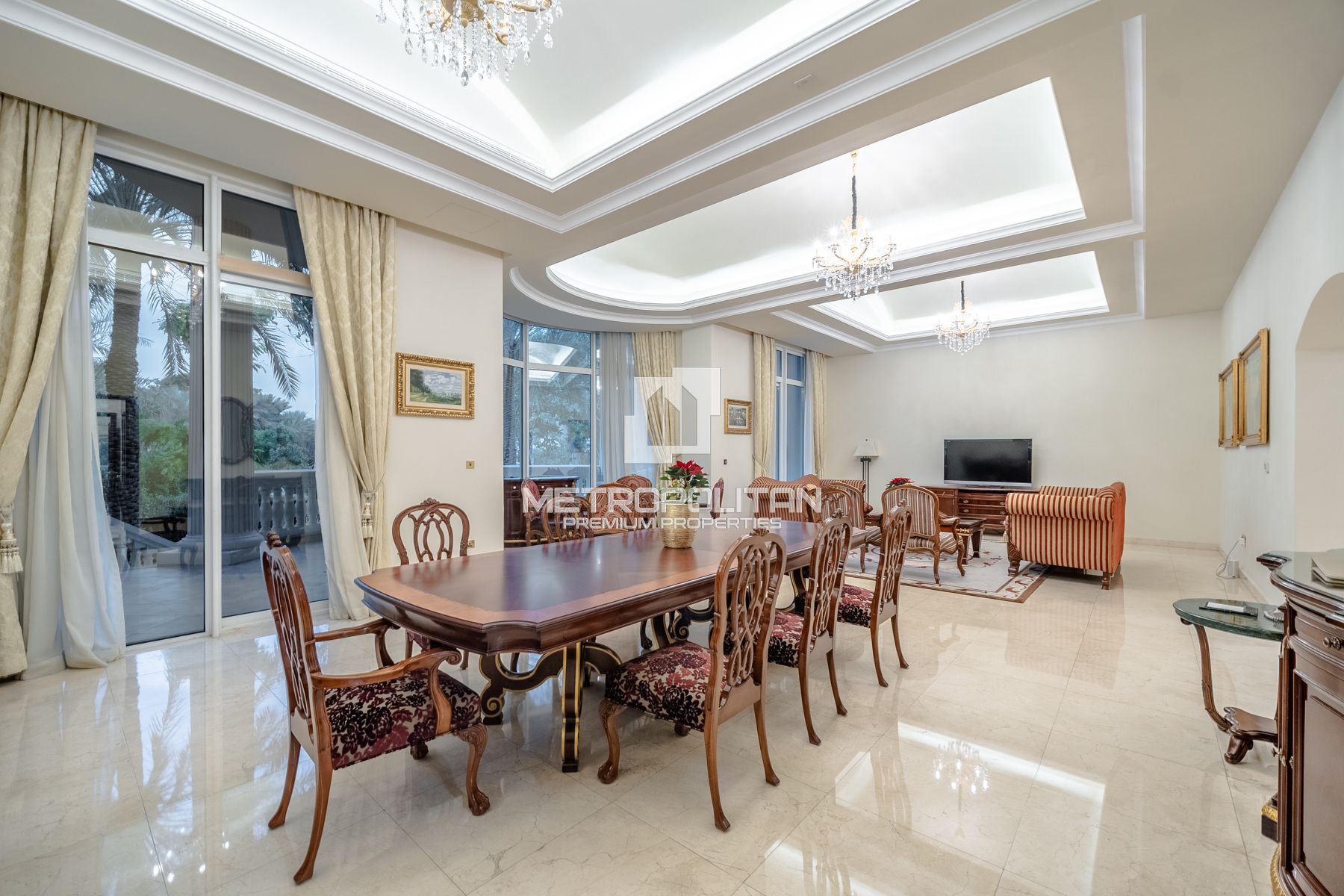 Luxury Beachfront Villa| 5 Star Resort Privileges