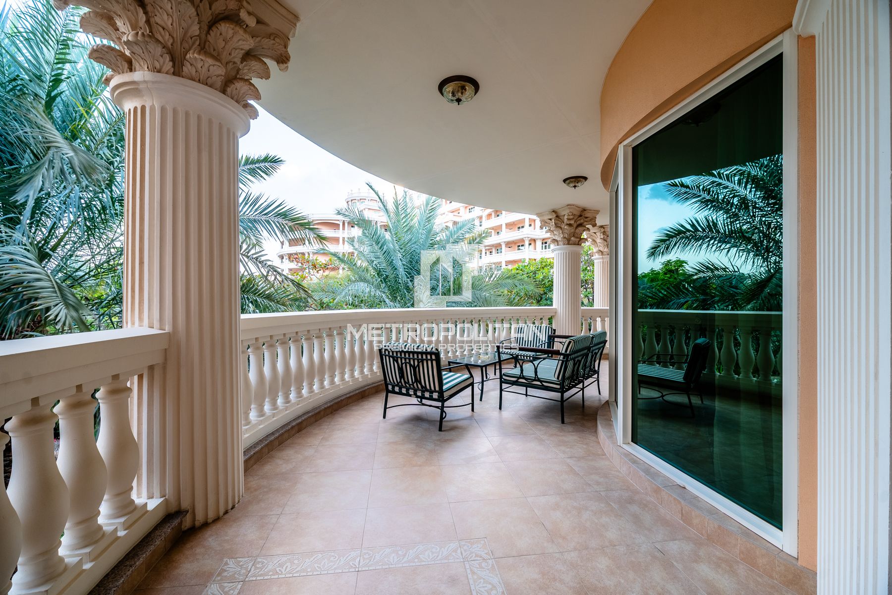 Luxury Beachfront Villa| 5 Star Resort Privileges
