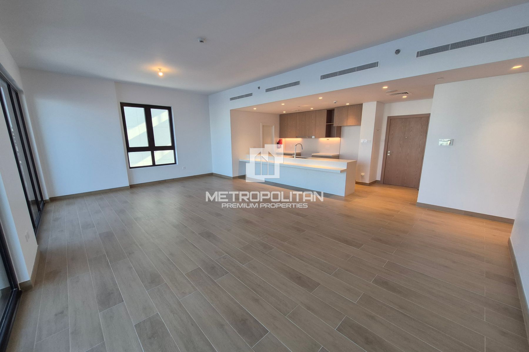 الحياة الفاخرة | إطلالة رائعة على البحر | وحدة زاوية photo-0