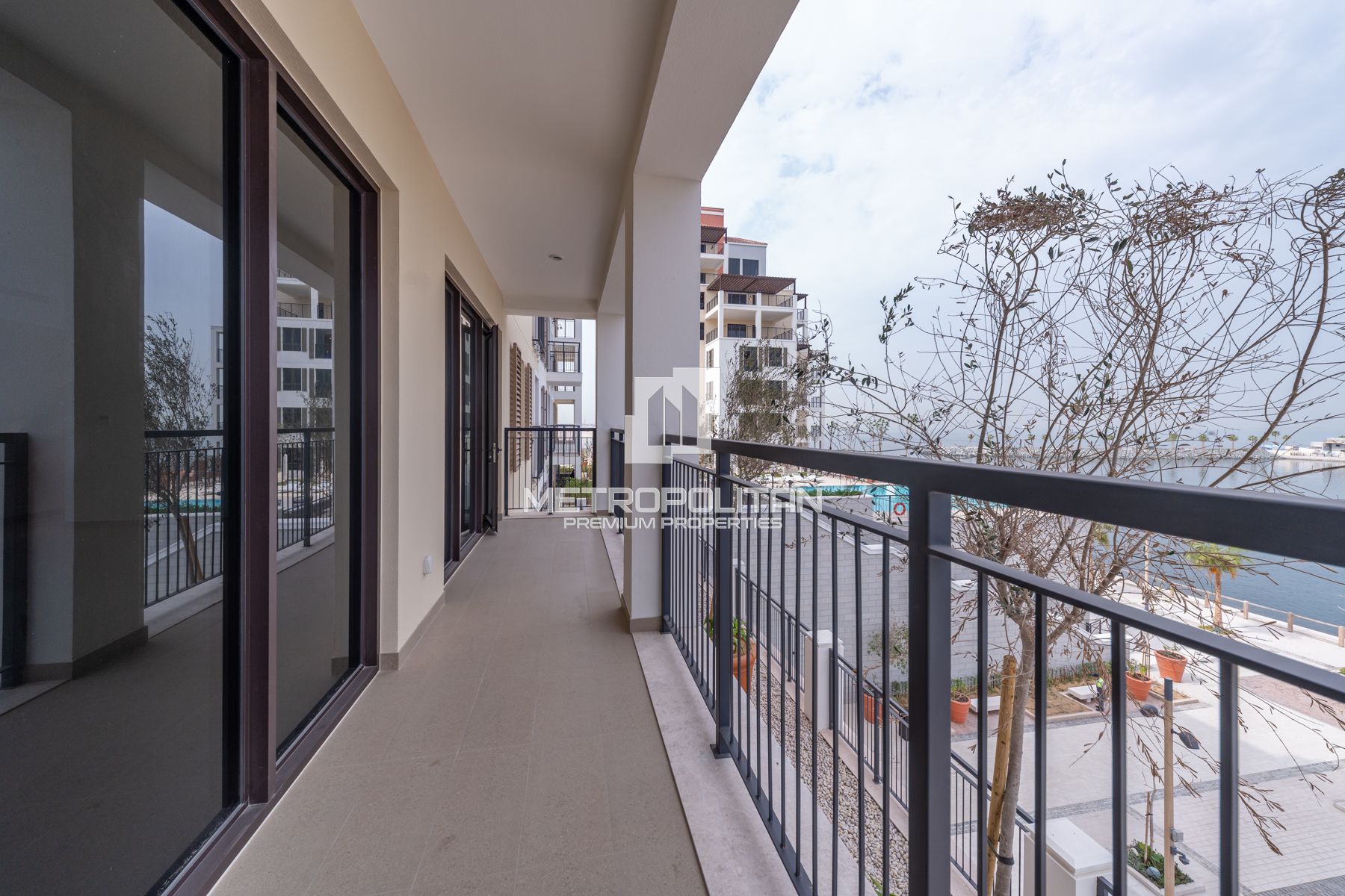 الحياة الفاخرة | إطلالة رائعة على البحر | وحدة زاوية photo-13