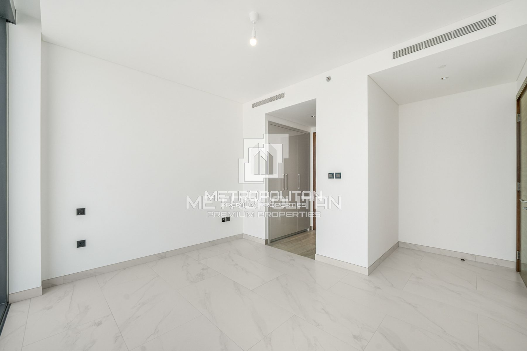 Image - The Crest, Mohammed Bin Rashid City, Dubai | Project - Apartment