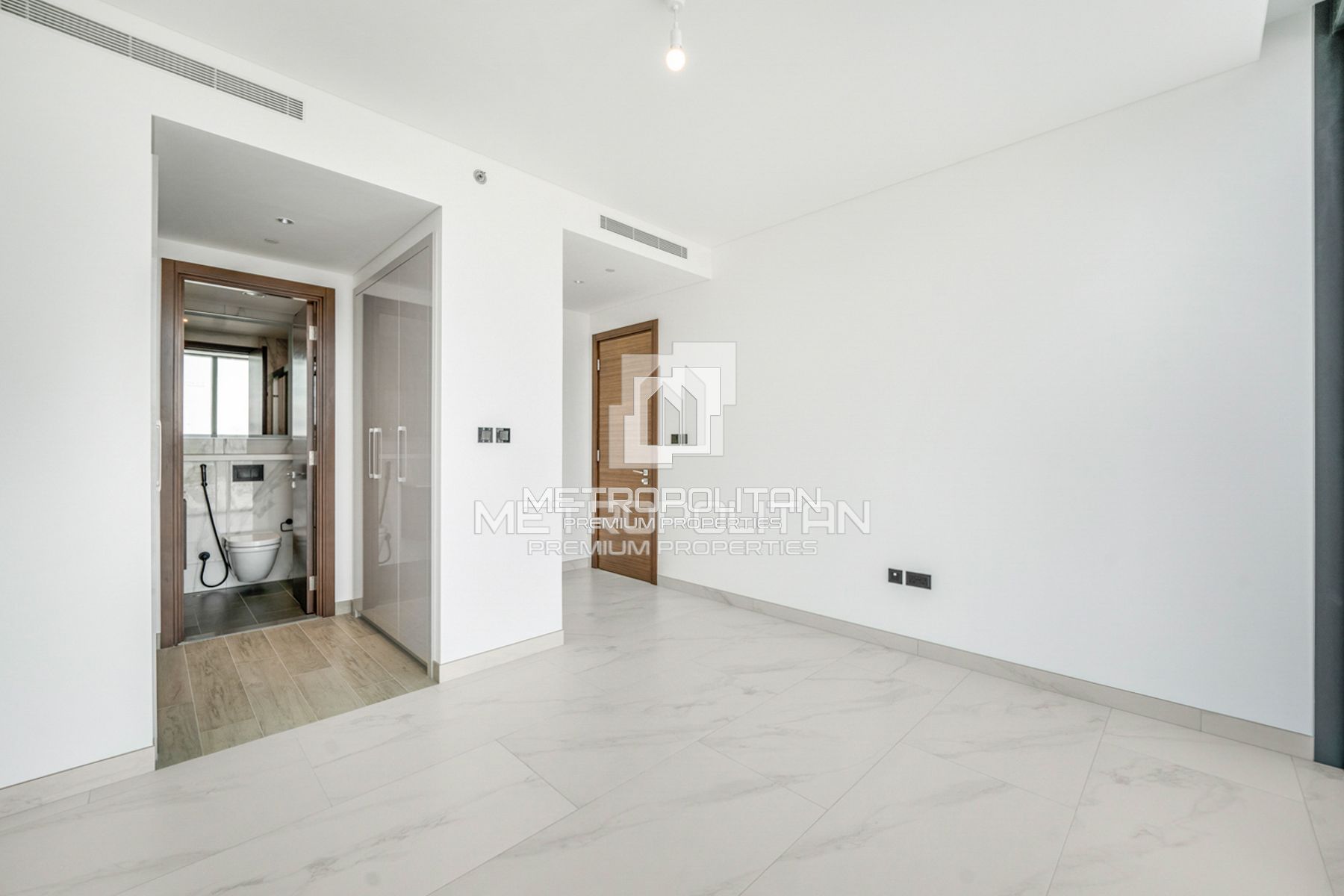 Image - The Crest, Mohammed Bin Rashid City, Dubai | Project - Apartment