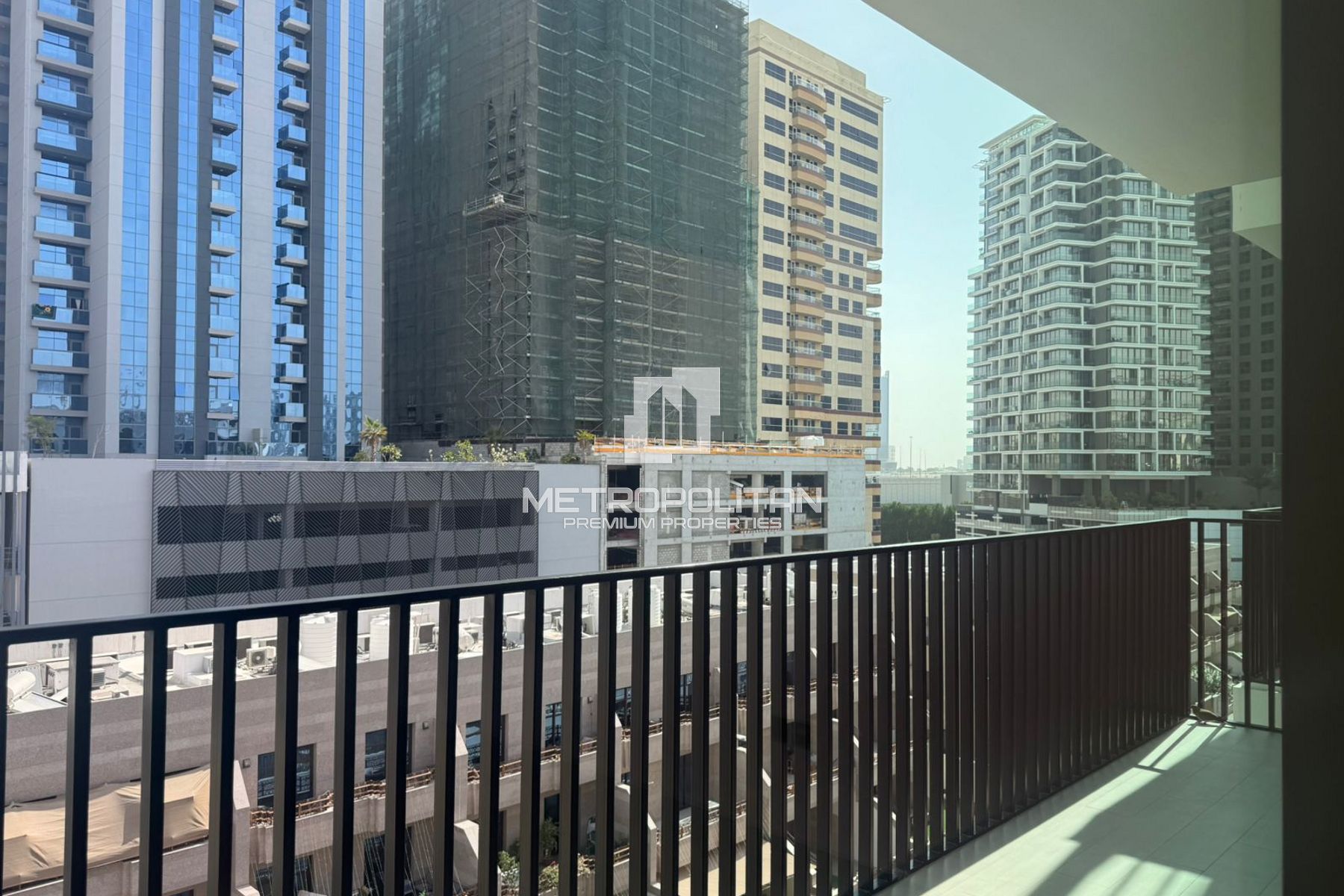 Image - Binghatti Aurora, Jumeirah Village Circle, Dubai | Project - Appartement