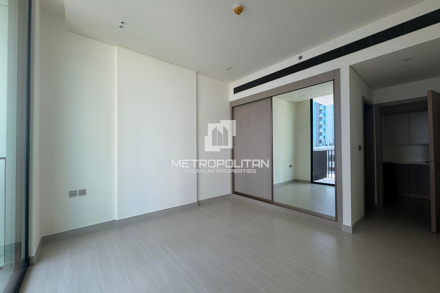 Image - Binghatti Aurora, Jumeirah Village Circle, Dubai | Project - Appartement