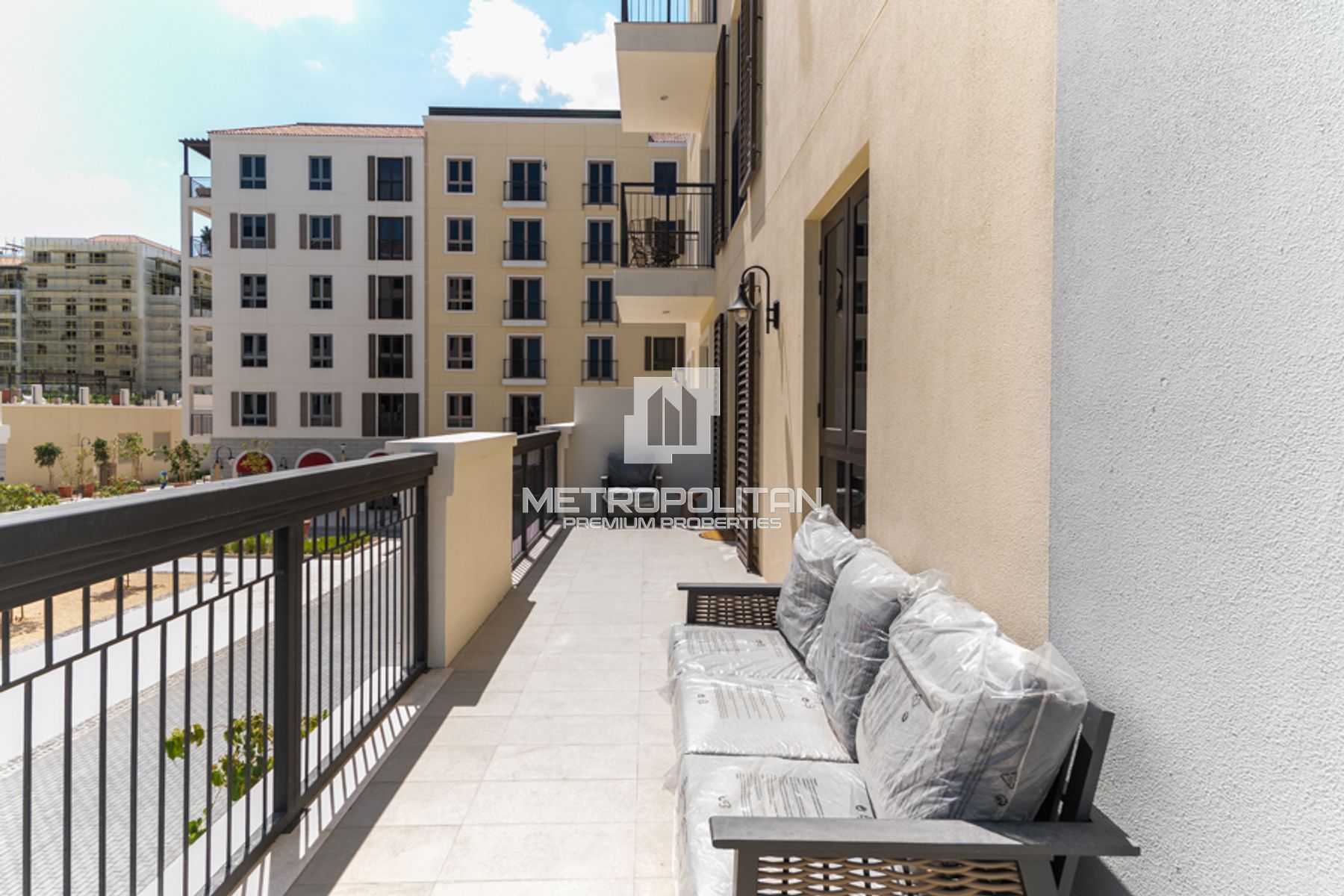 Biggest Layout | Furnished | Great Sea View photo-3