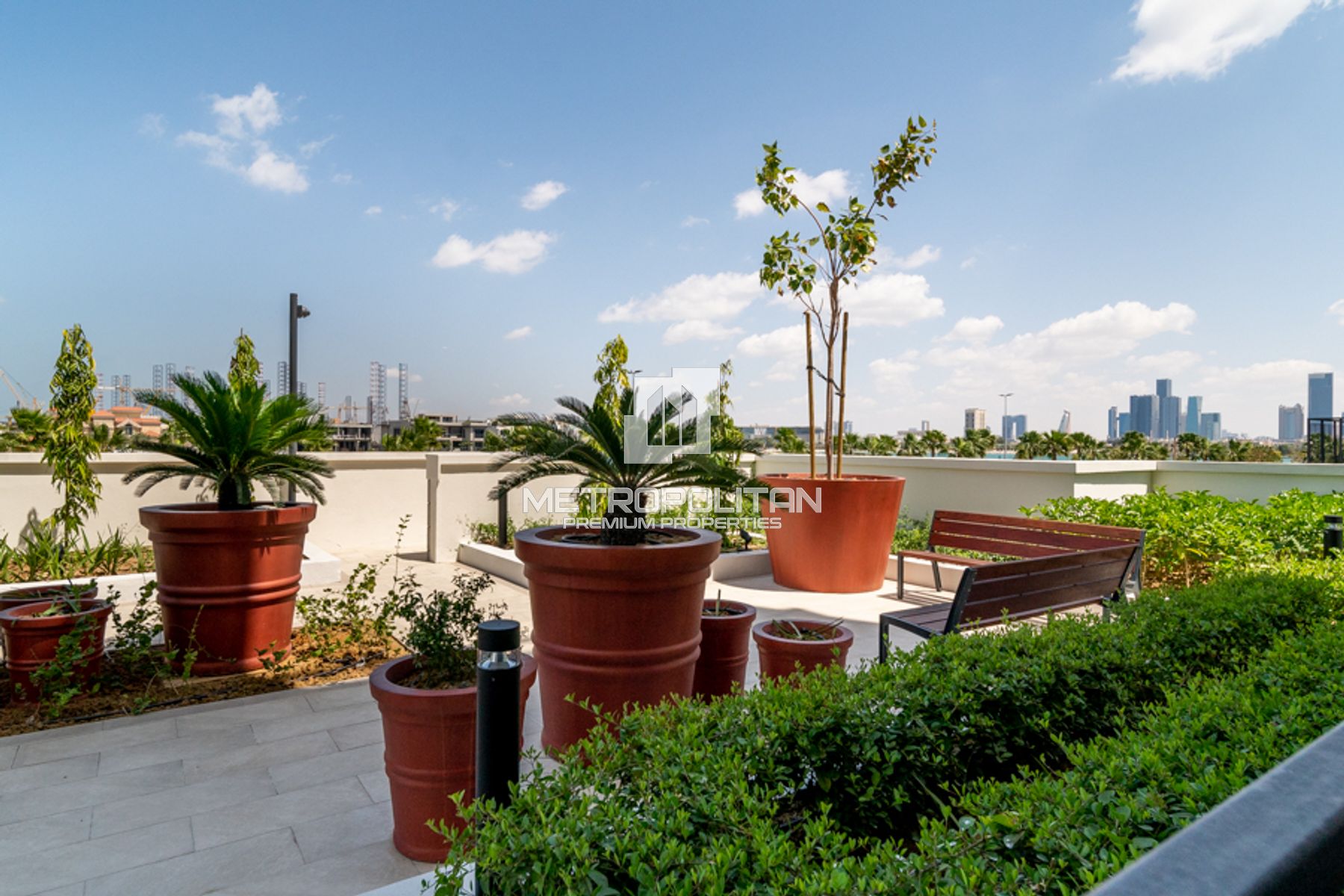 Biggest Layout | Furnished | Great Sea View photo-10