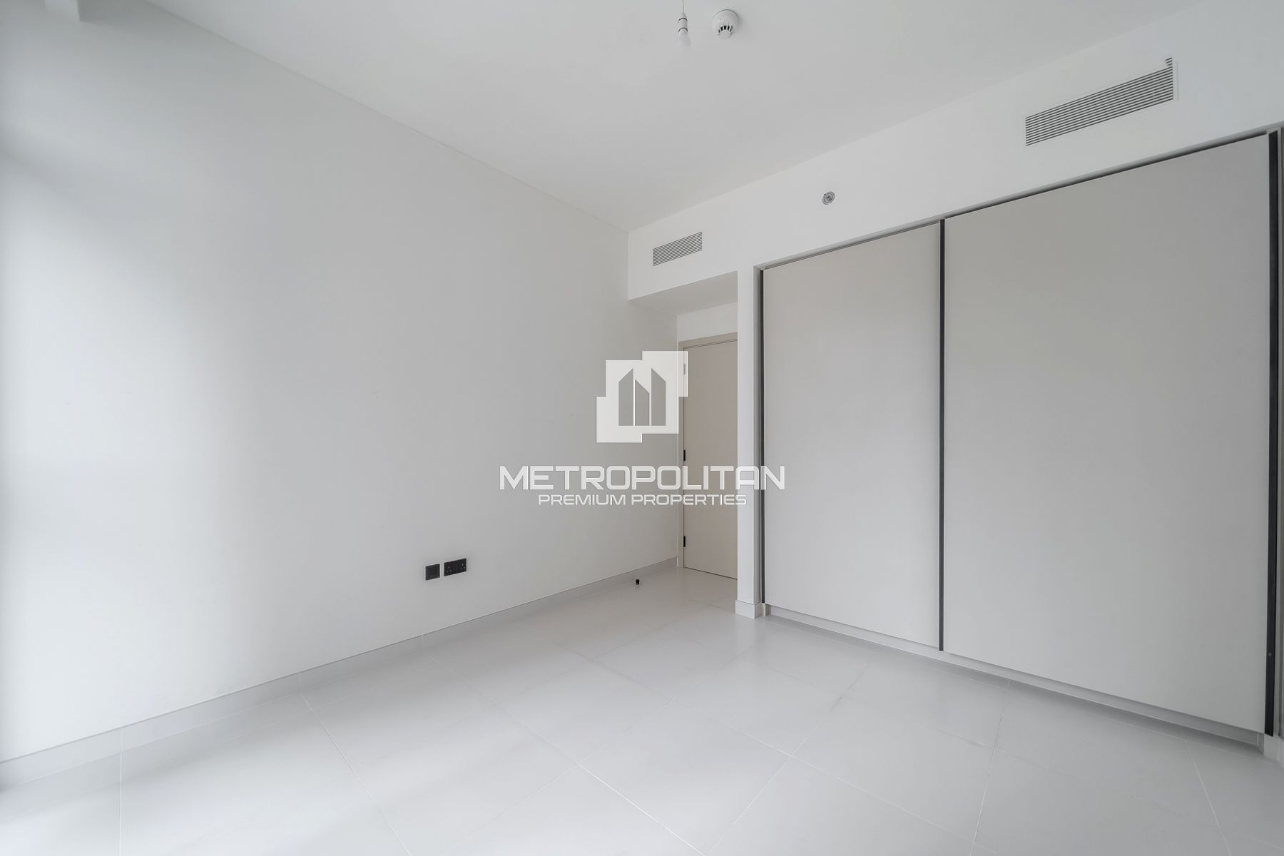 Image - Marina Vista Tower 2, Dubai Harbour, Дубай | Project - Апартаменты