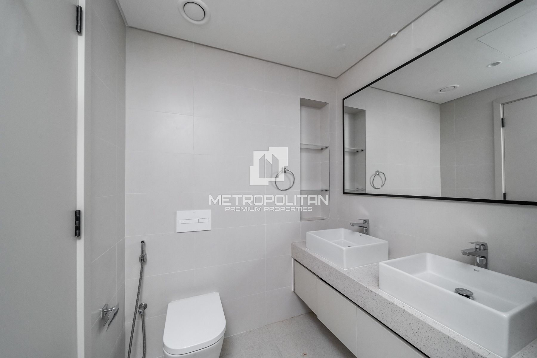 Image - Marina Vista Tower 2, Dubai Harbour, Дубай | Project - Апартаменты