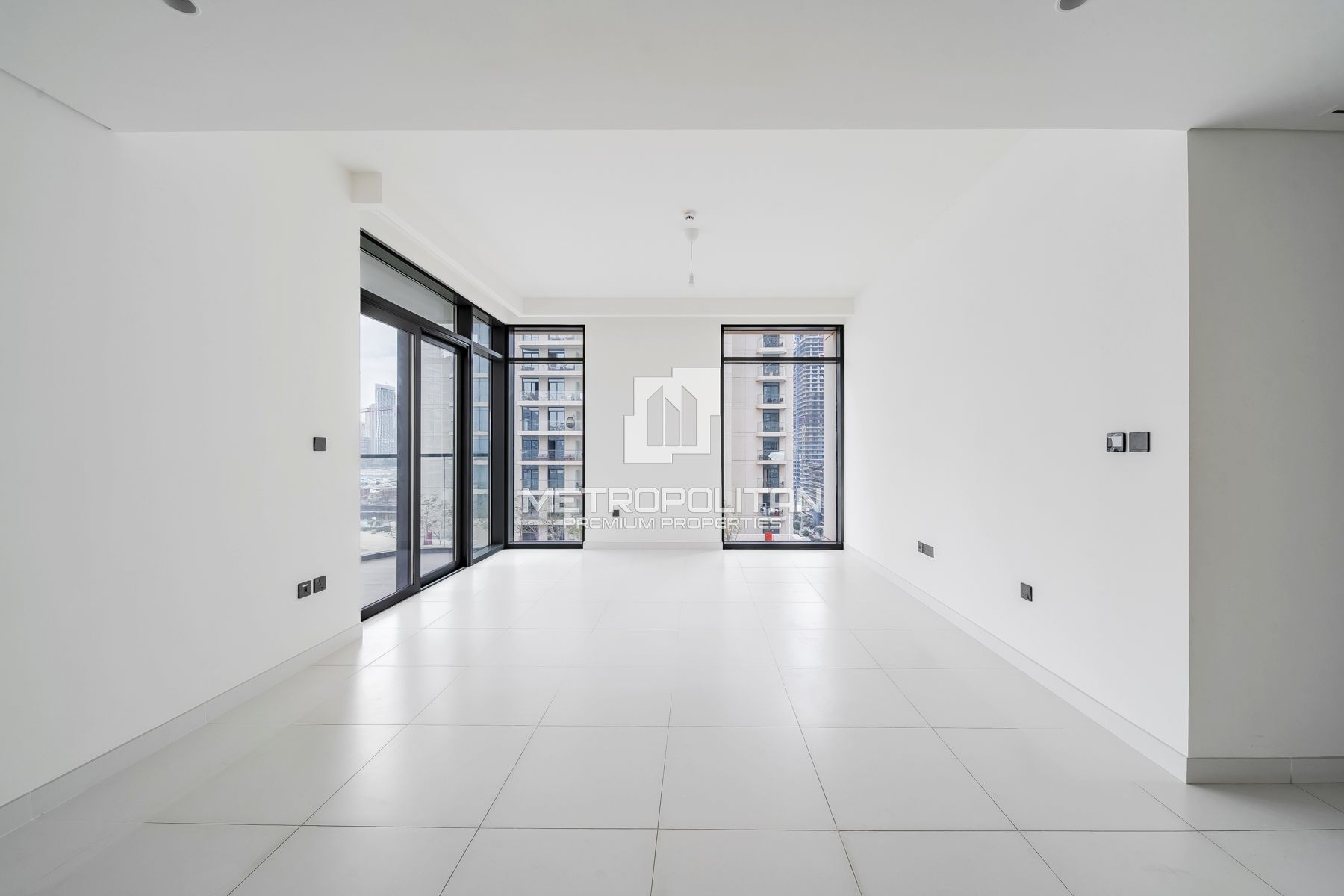 Image - Marina Vista Tower 2, Dubai Harbour, Дубай | Project - Апартаменты