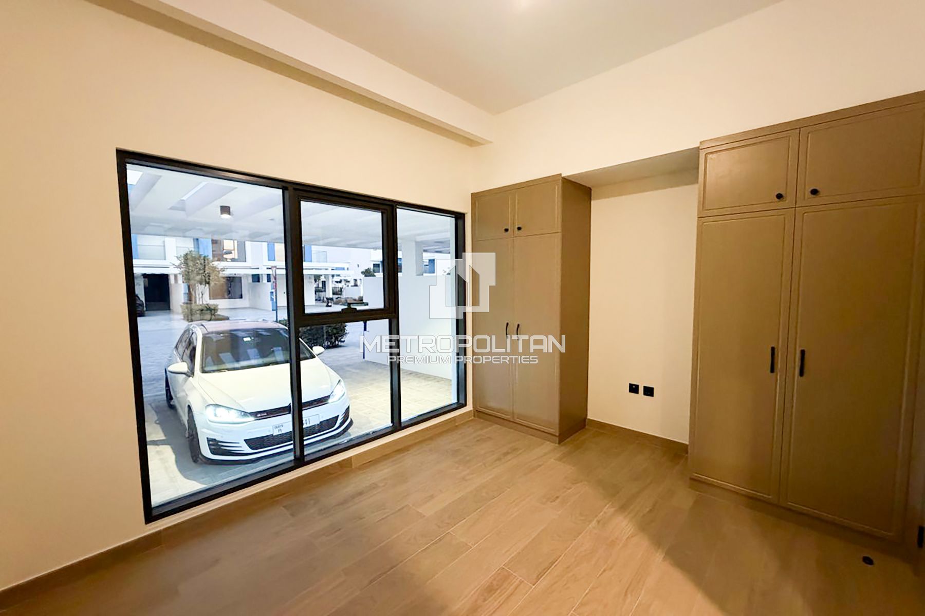 5BR联排别墅出租在Damac Lagoons – MPR-9052 photo-12