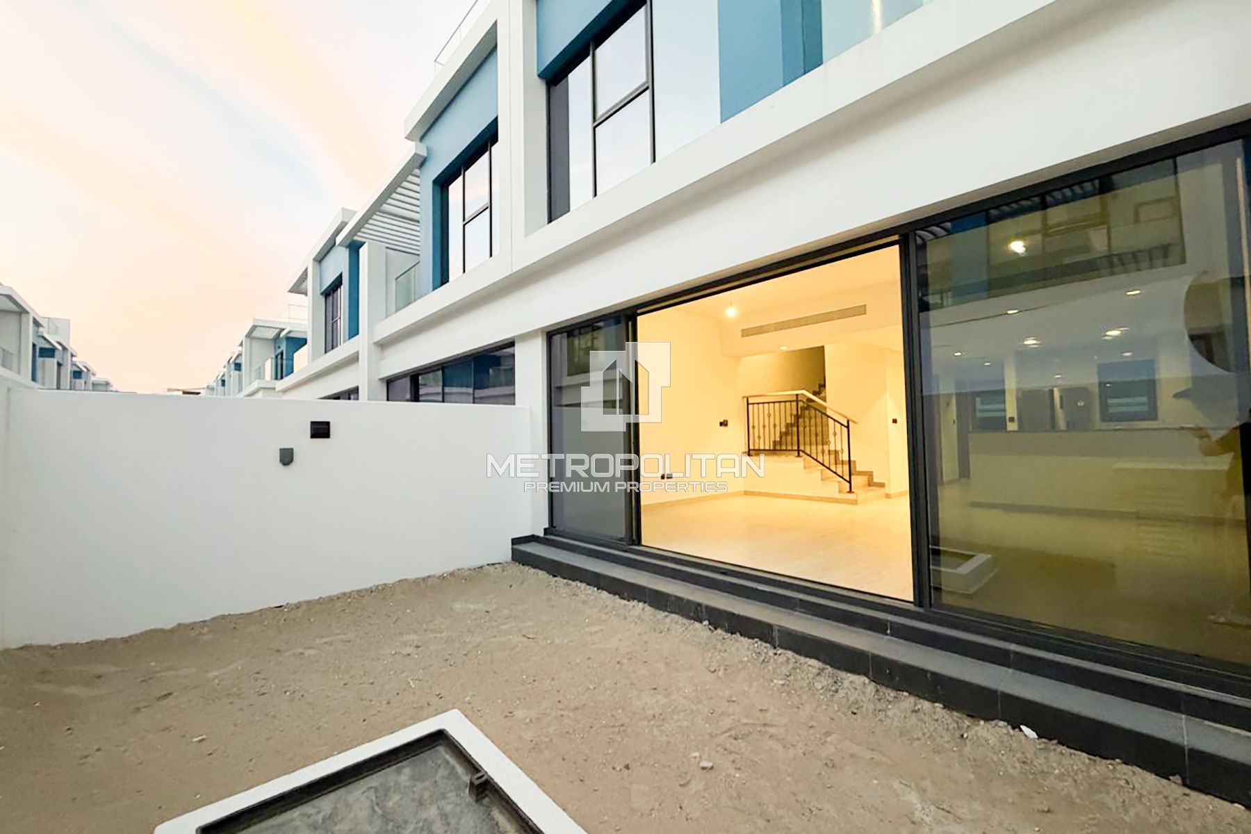 5BR联排别墅出租在Damac Lagoons – MPR-9052 photo-15