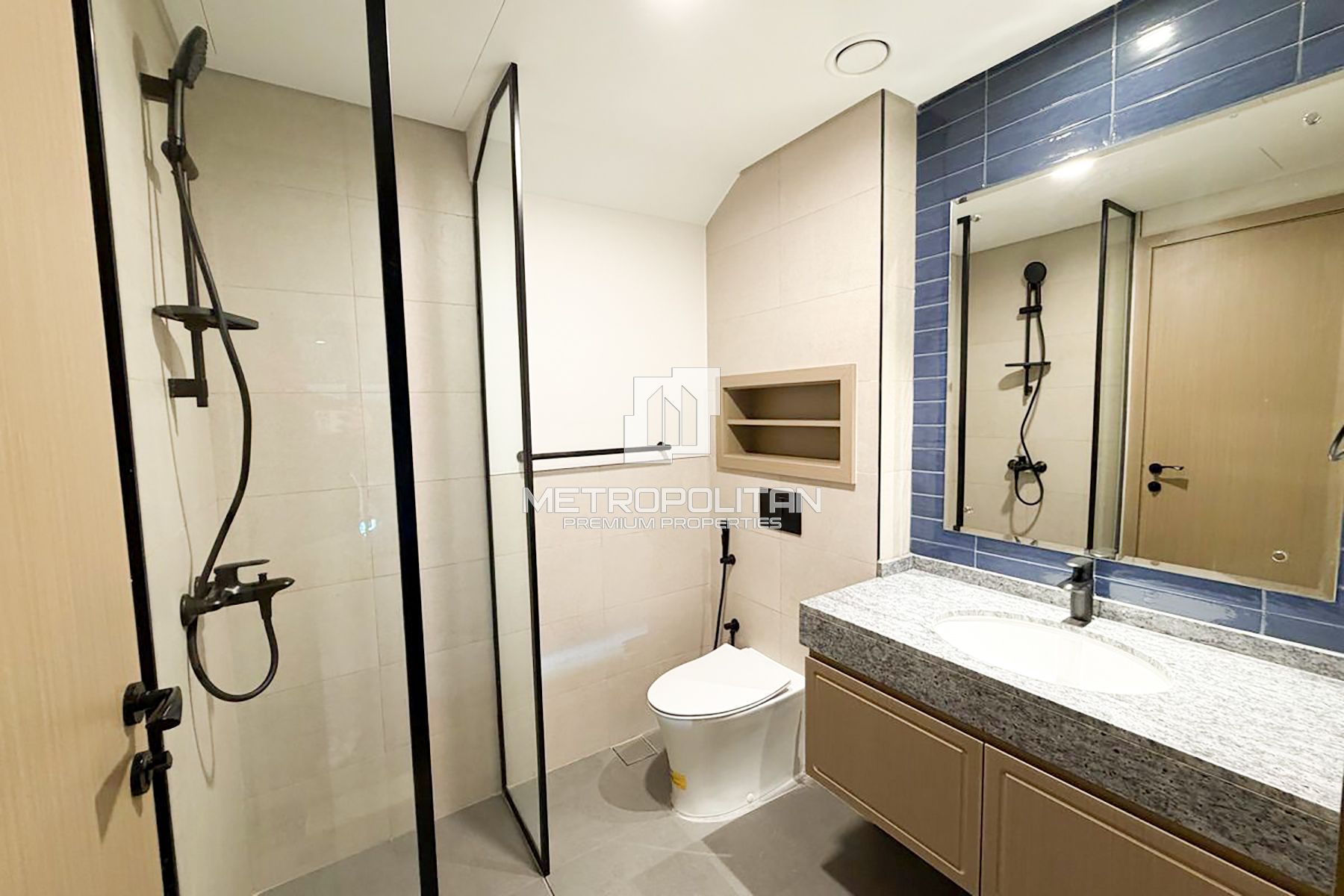 5BR联排别墅出租在Damac Lagoons – MPR-9052 photo-25