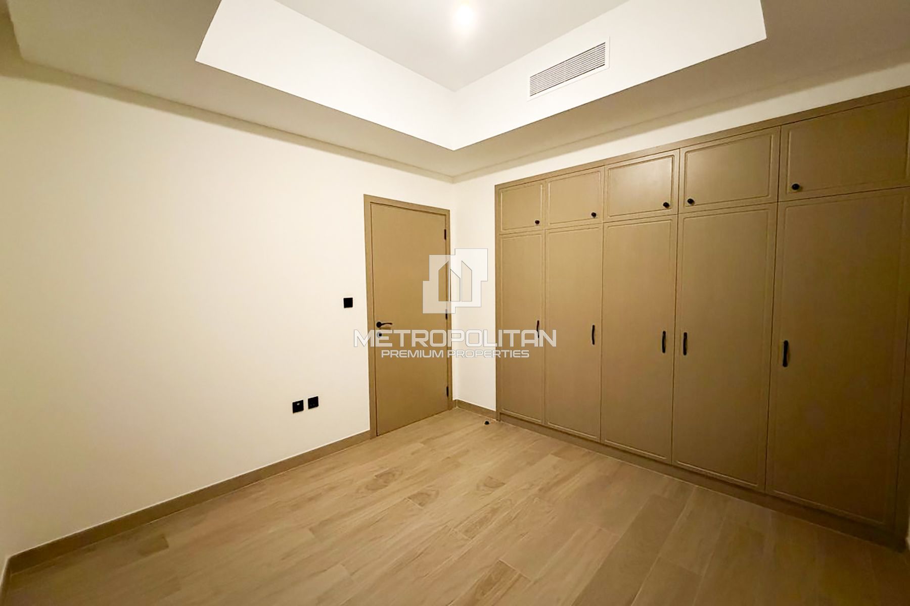 5BR联排别墅出租在Damac Lagoons – MPR-9052 photo-2