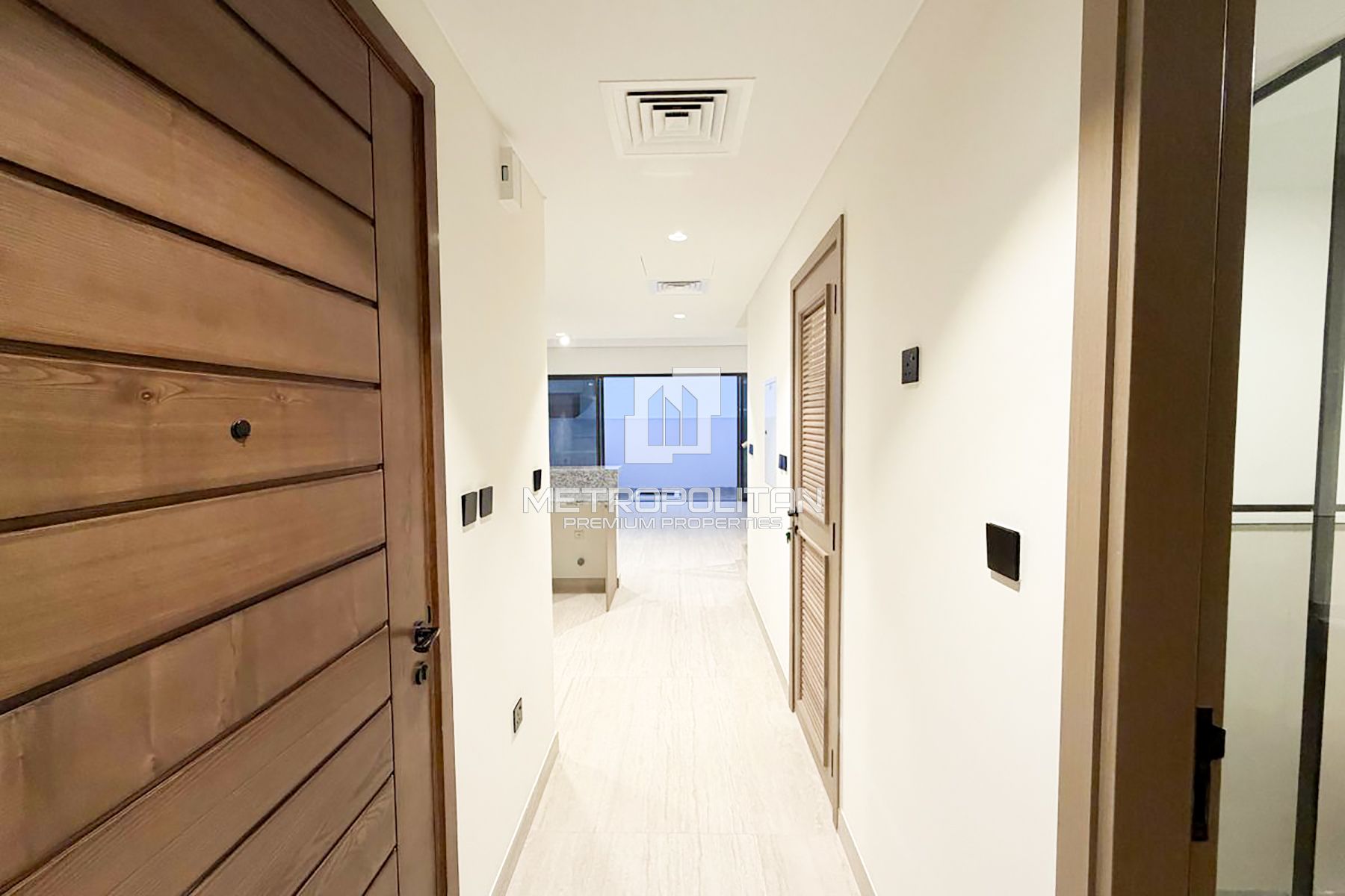 5BR联排别墅出租在Damac Lagoons – MPR-9052 photo-3