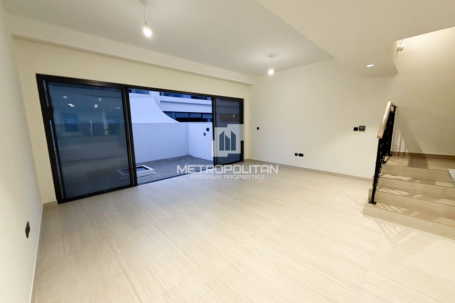 5BR联排别墅出租在Damac Lagoons – MPR-9052 photo-8