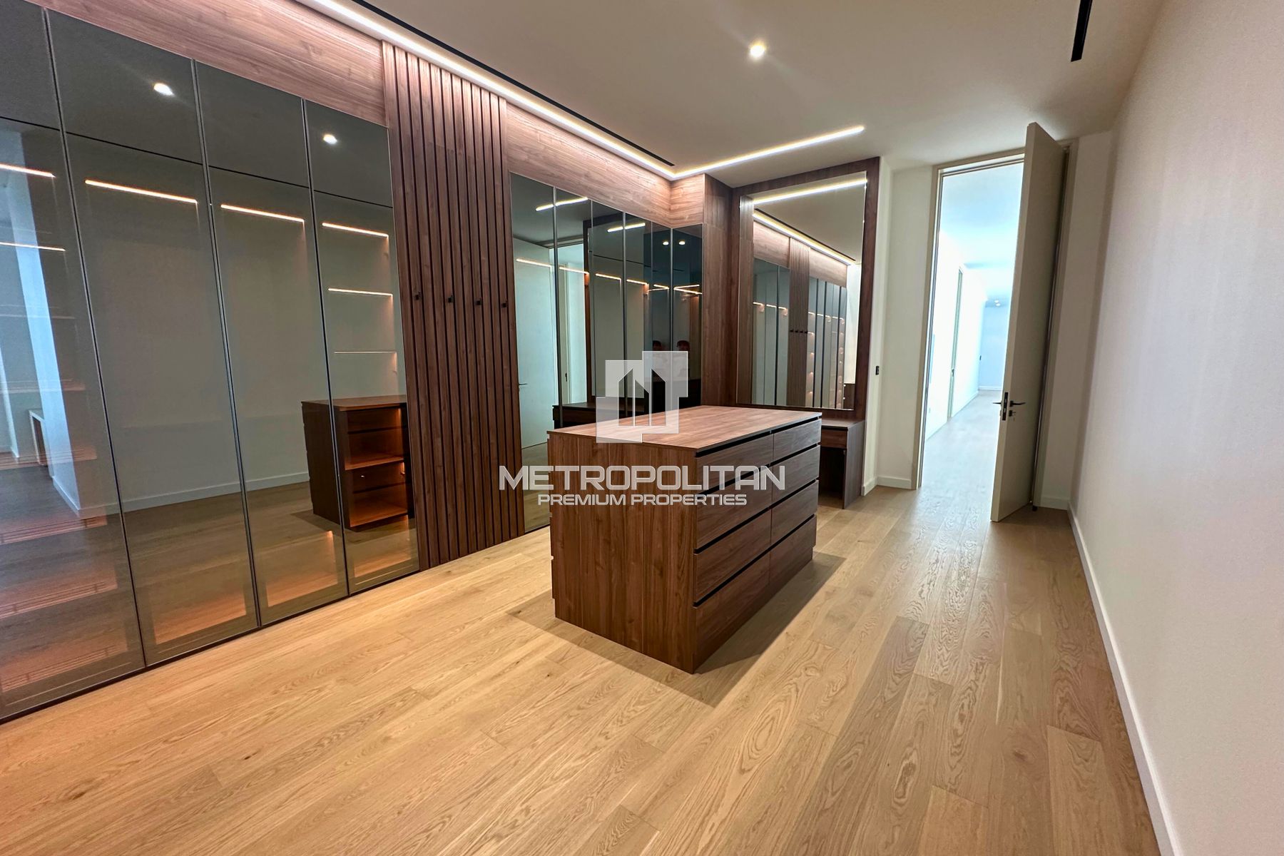 Image - Pearl Jumeirah Villas, Jumeirah, Dubai | Project - Villa