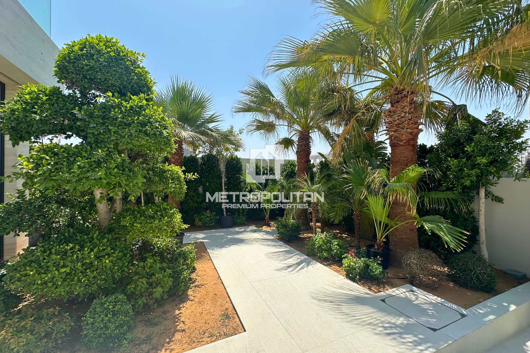 Luxury Villa | Fully Furnished | Private Pool