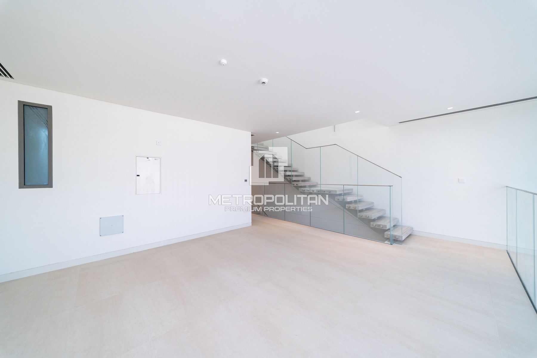 Nad Al Sheba 3卧室联排别墅出租 – MPR-9117 photo-1