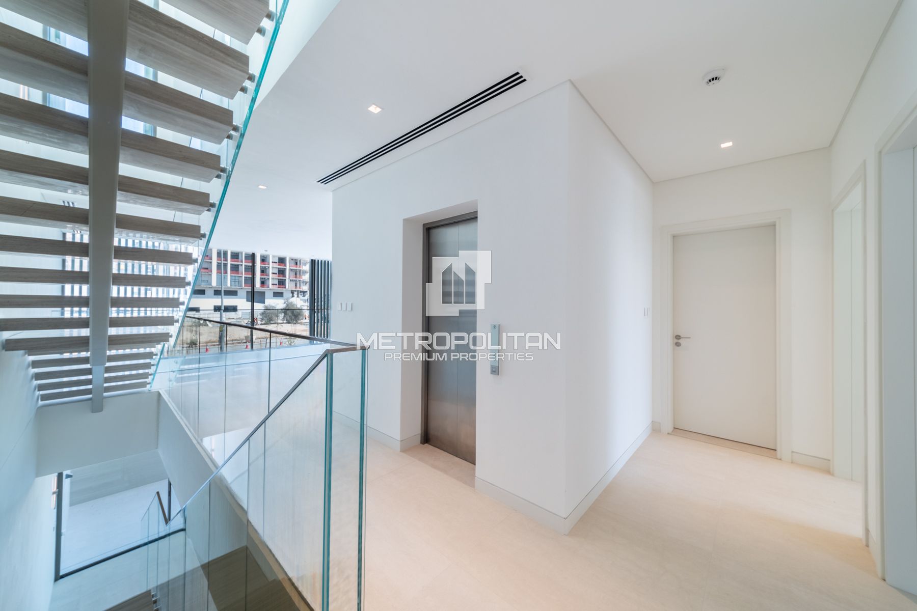 Nad Al Sheba 3卧室联排别墅出租 – MPR-9117 photo-3