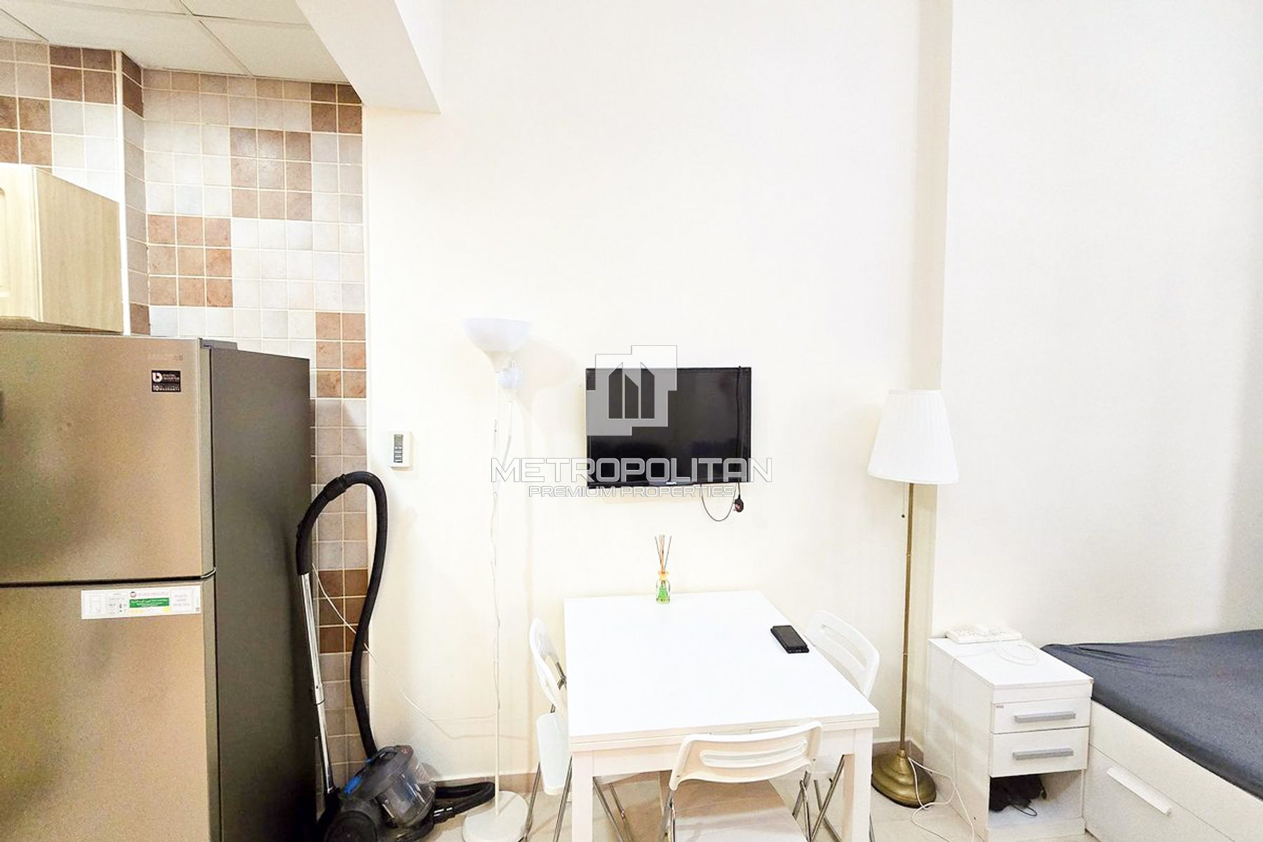 Image - Hamza Tower, Dubai Sports City, Dubai | Project - Apartment