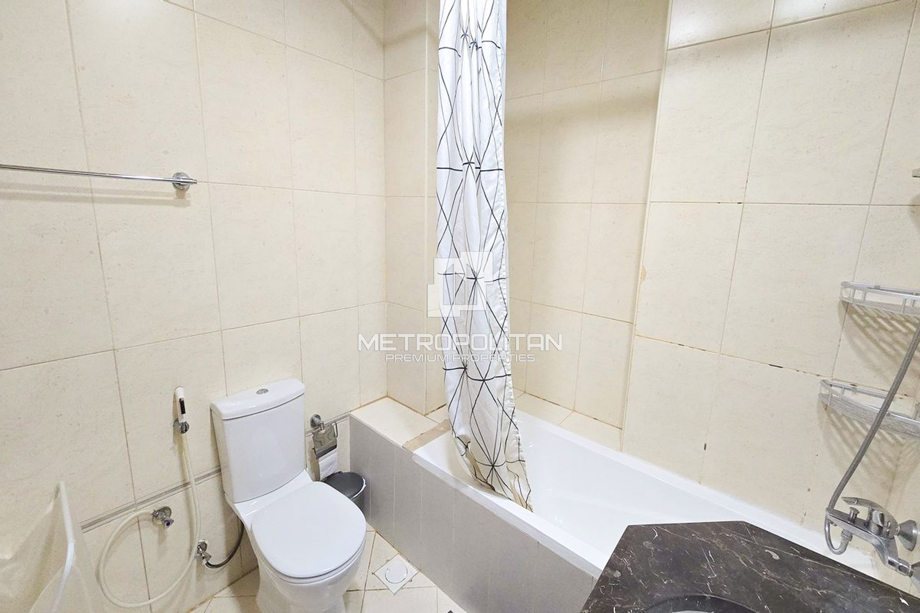 Image - Hamza Tower, Dubai Sports City, Dubai | Project - Apartment