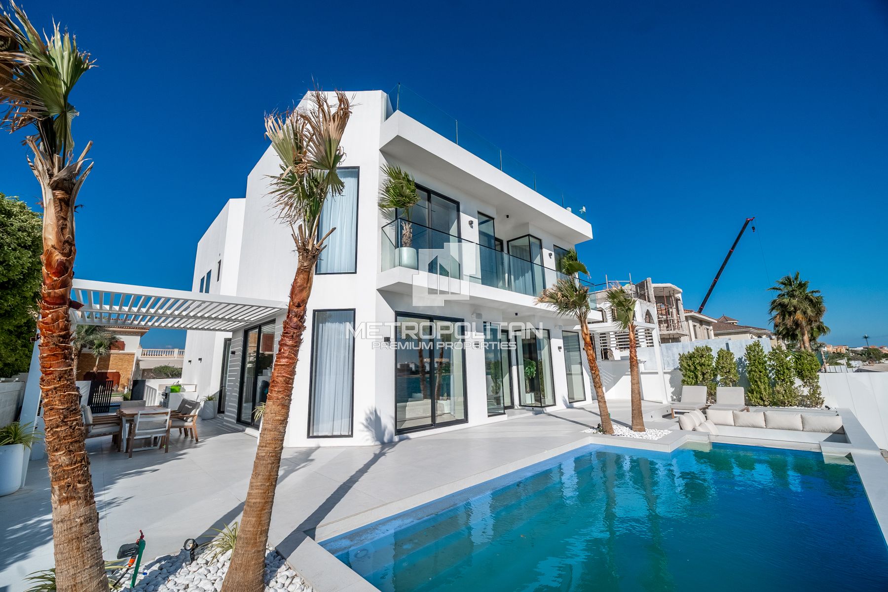 4BR Villa for Rent in Palm Jumeirah – MPR-9137