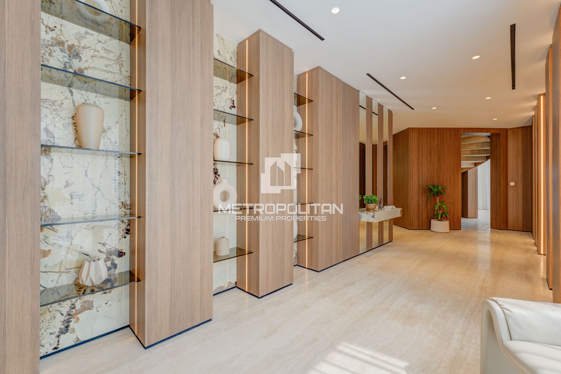 Image - Garden Homes Frond F, Palm Jumeirah, Dubai | Project - Villa