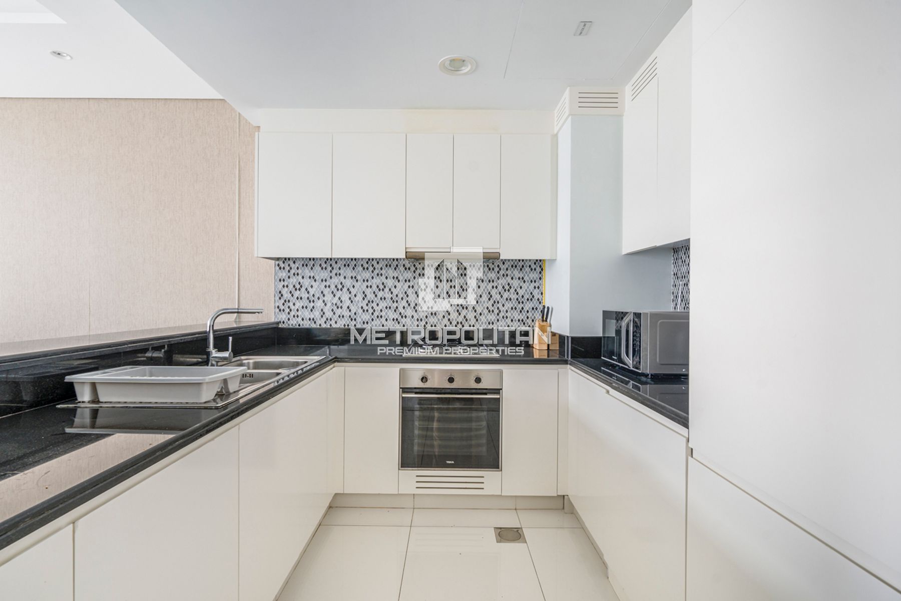 Furnished | Spacious 2 Bedroom | Burj Khalifa View photo-22