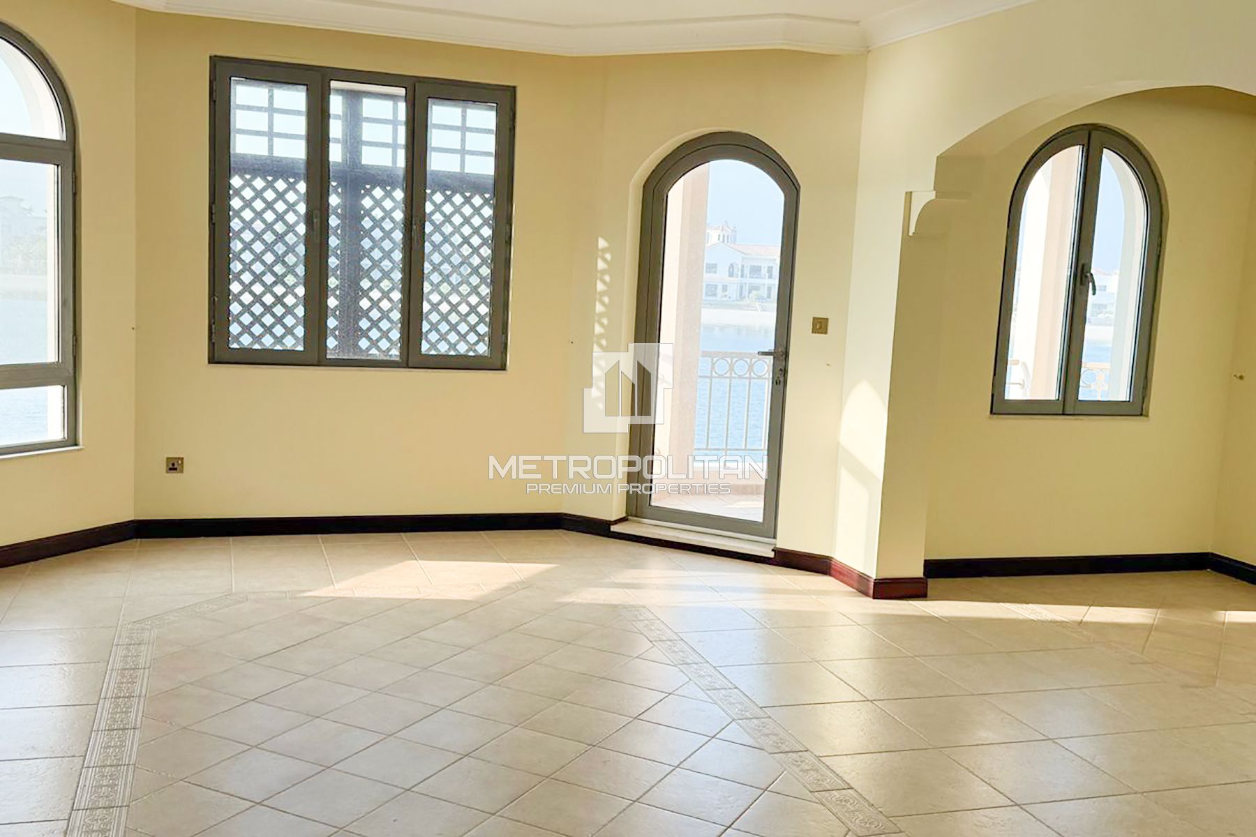 5BR Villa for Rent in Palm Jumeirah – MPR-9189 photo-1