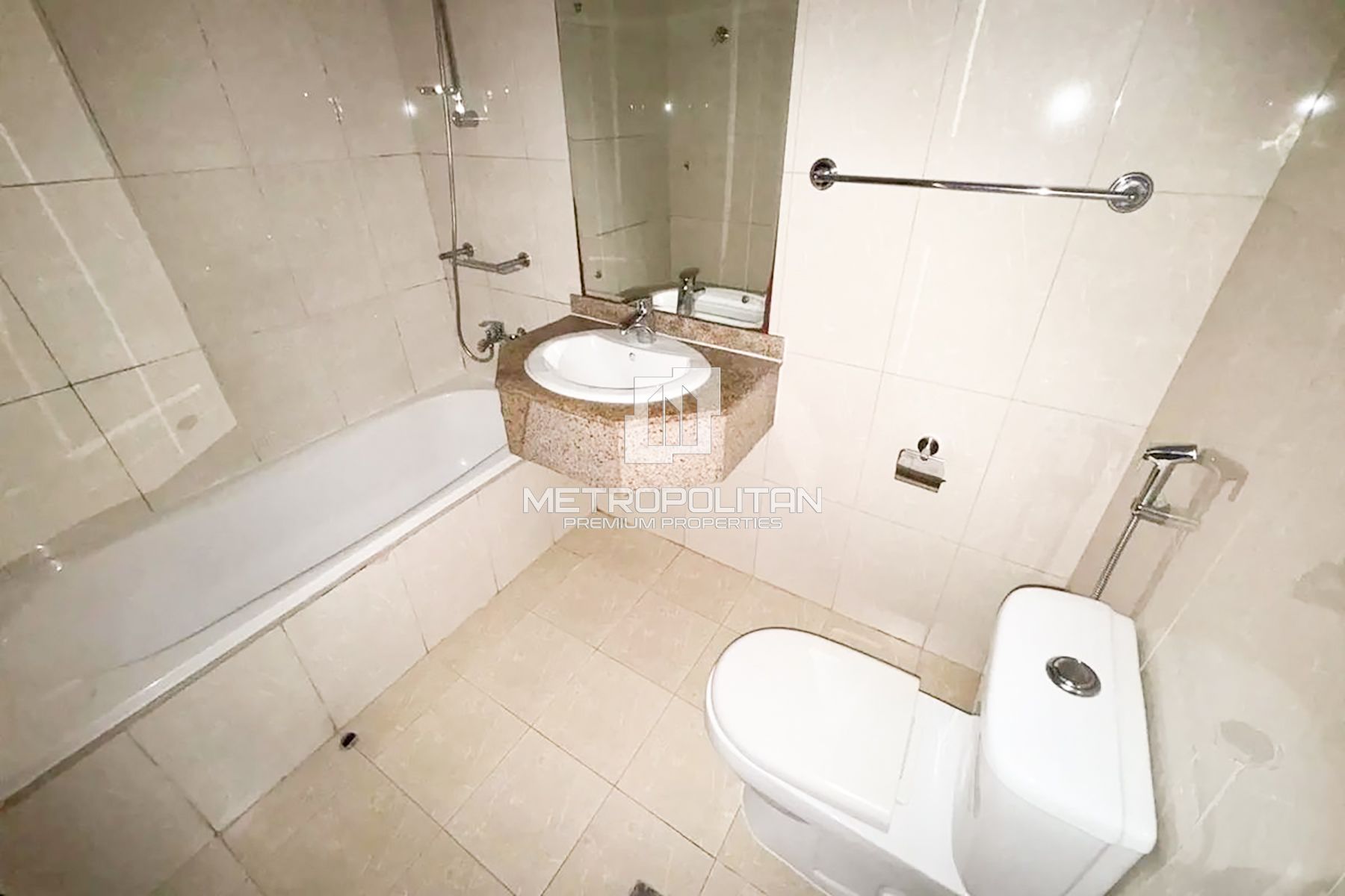 Image - Lake Point Tower, Jumeirah Lake Towers, Dubai | Project - عقار سكني