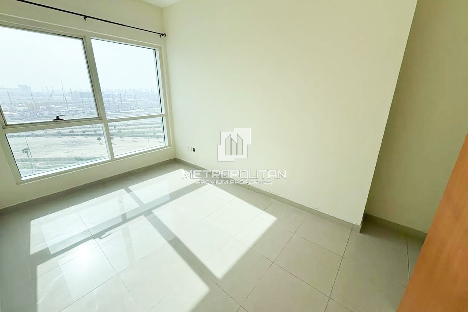 Image - Lake Point Tower, Jumeirah Lake Towers, Dubai | Project - عقار سكني