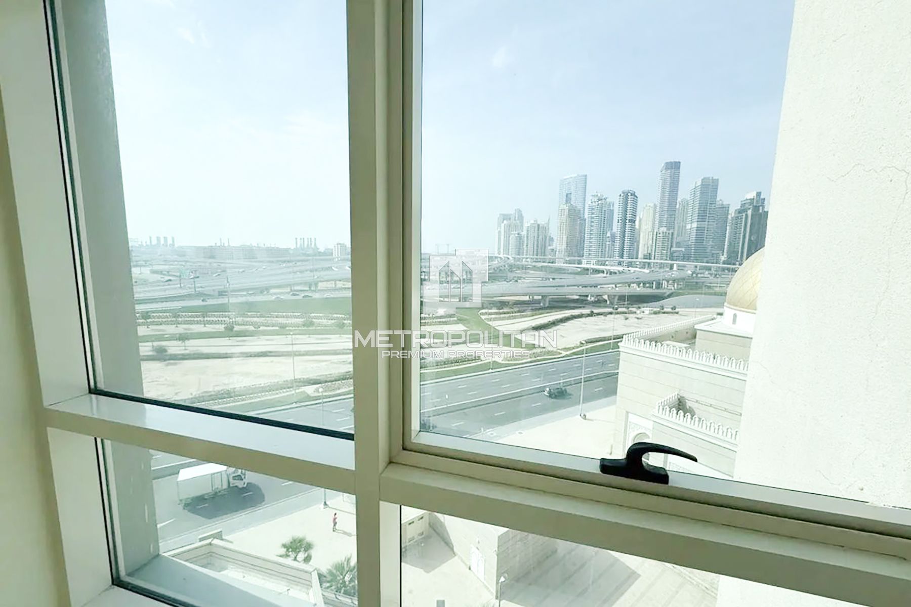 Image - Lake Point Tower, Jumeirah Lake Towers, Dubai | Project - عقار سكني