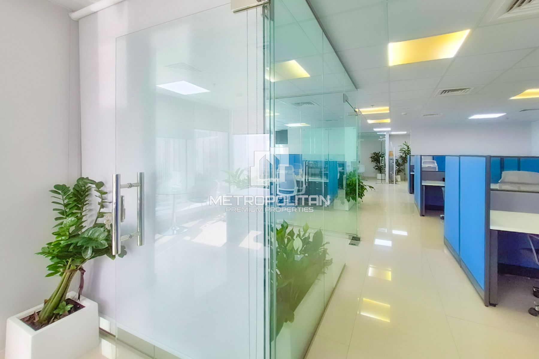 مكتب للإيجار في الخليج التجاري – MPR-9211 photo-13