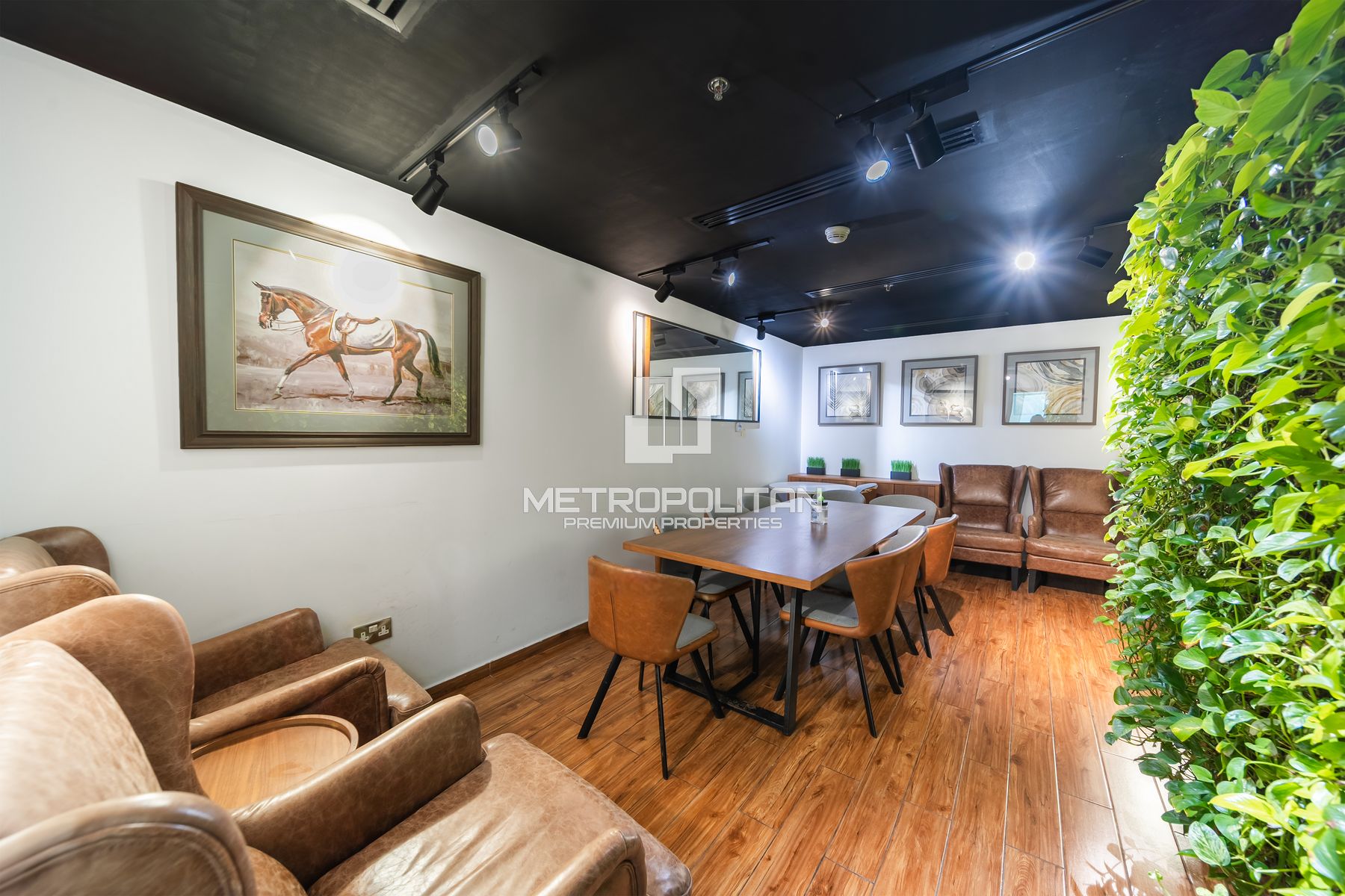 مكتب للإيجار في الخليج التجاري – MPR-9211 photo-14