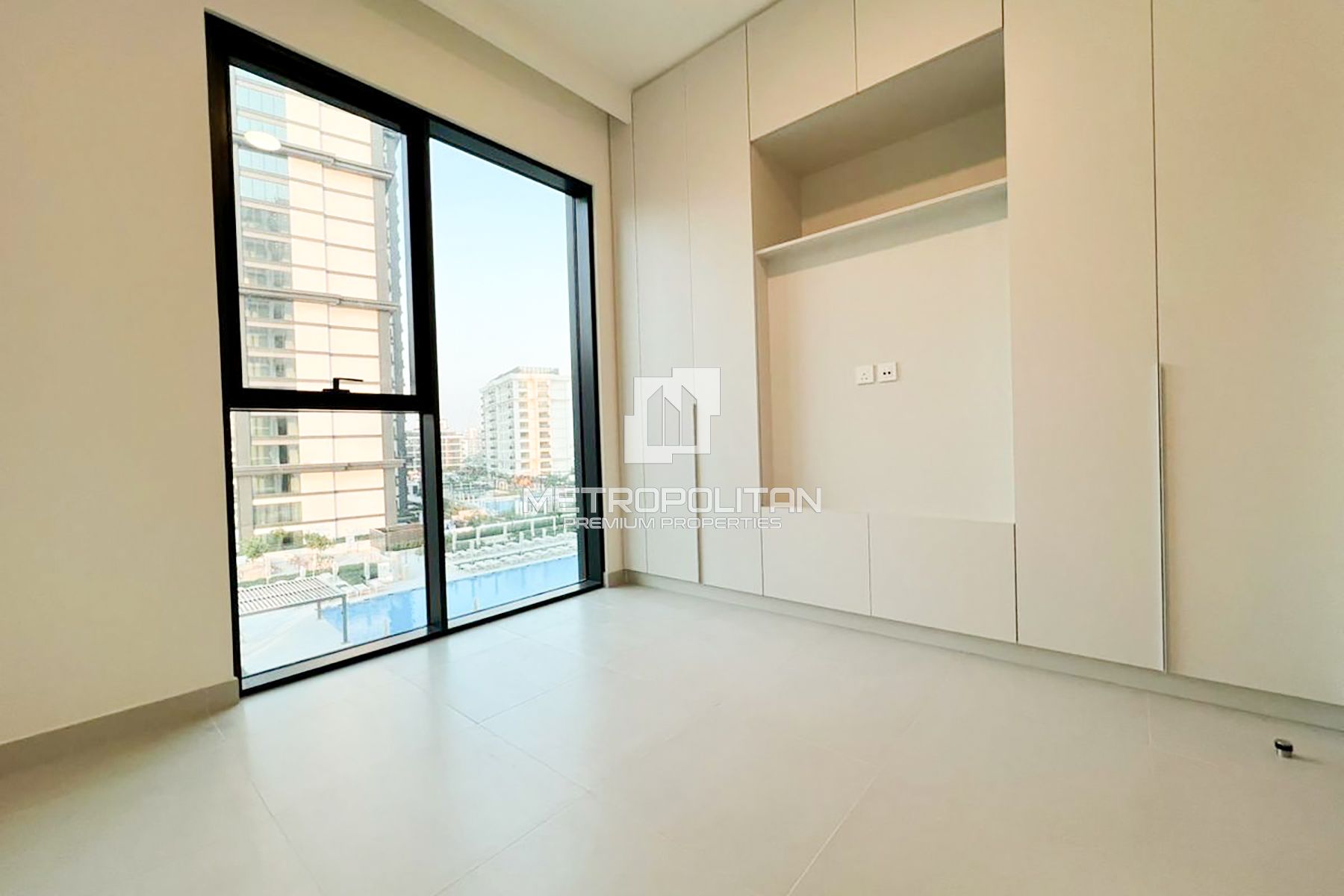 2 Bedrooms | Park Horizon 2 | Ready to Move