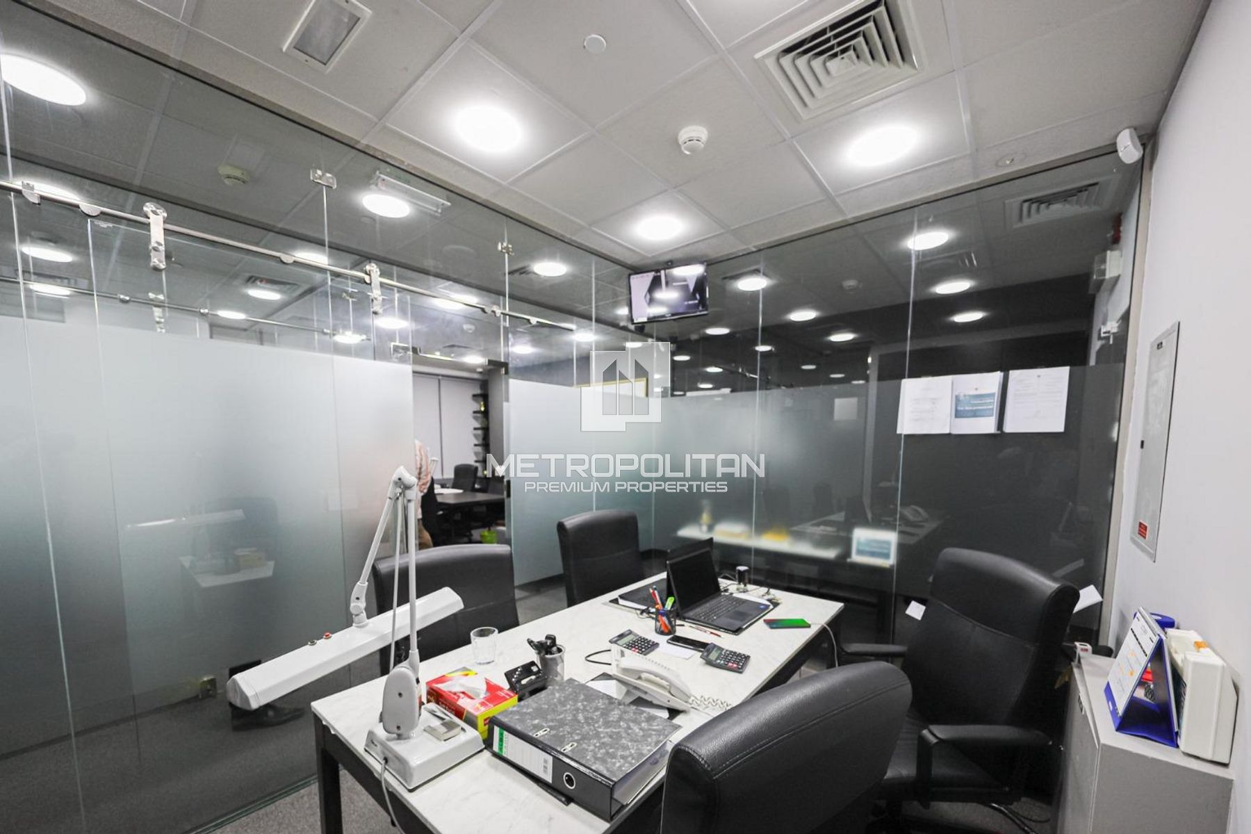 Image - Almas Tower, Jumeirah Lake Towers, Dubai | Project - Office