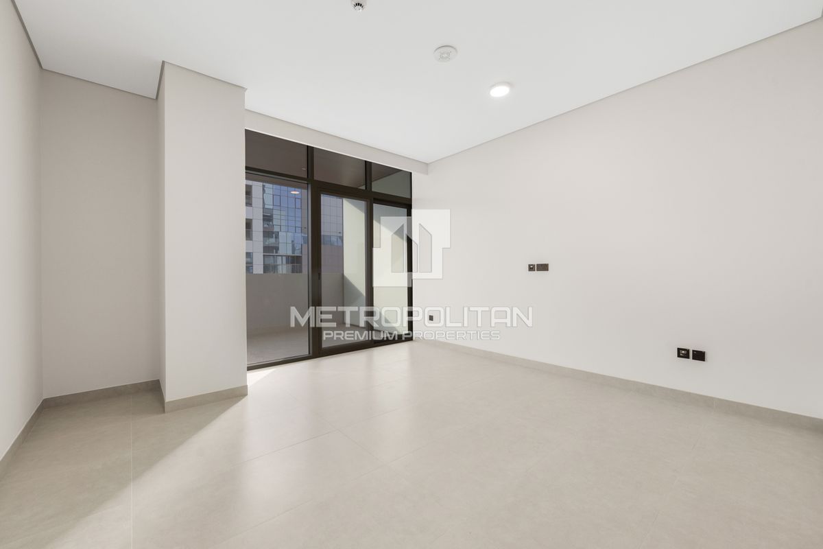 Image - West Five Business Bay Residences, Business Bay, Dubai | Project - شقة