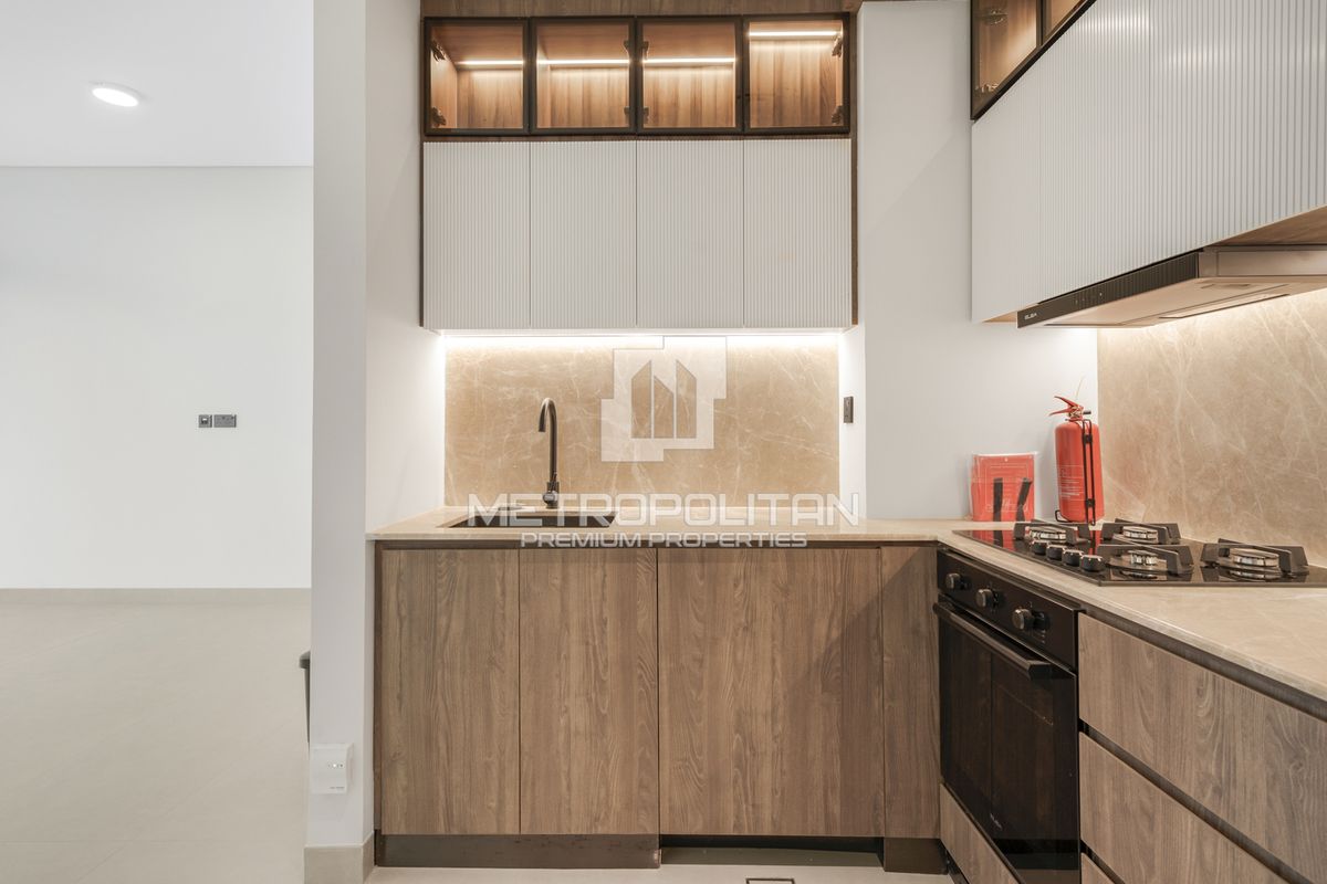 Image - West Five Business Bay Residences, Business Bay, Dubai | Project - شقة