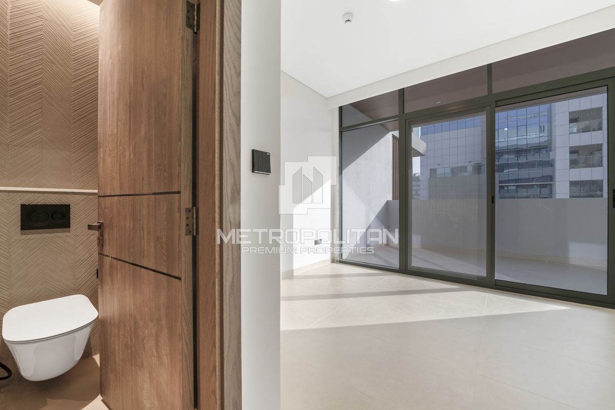 Image - West Five Business Bay Residences, Business Bay, Dubai | Project - شقة