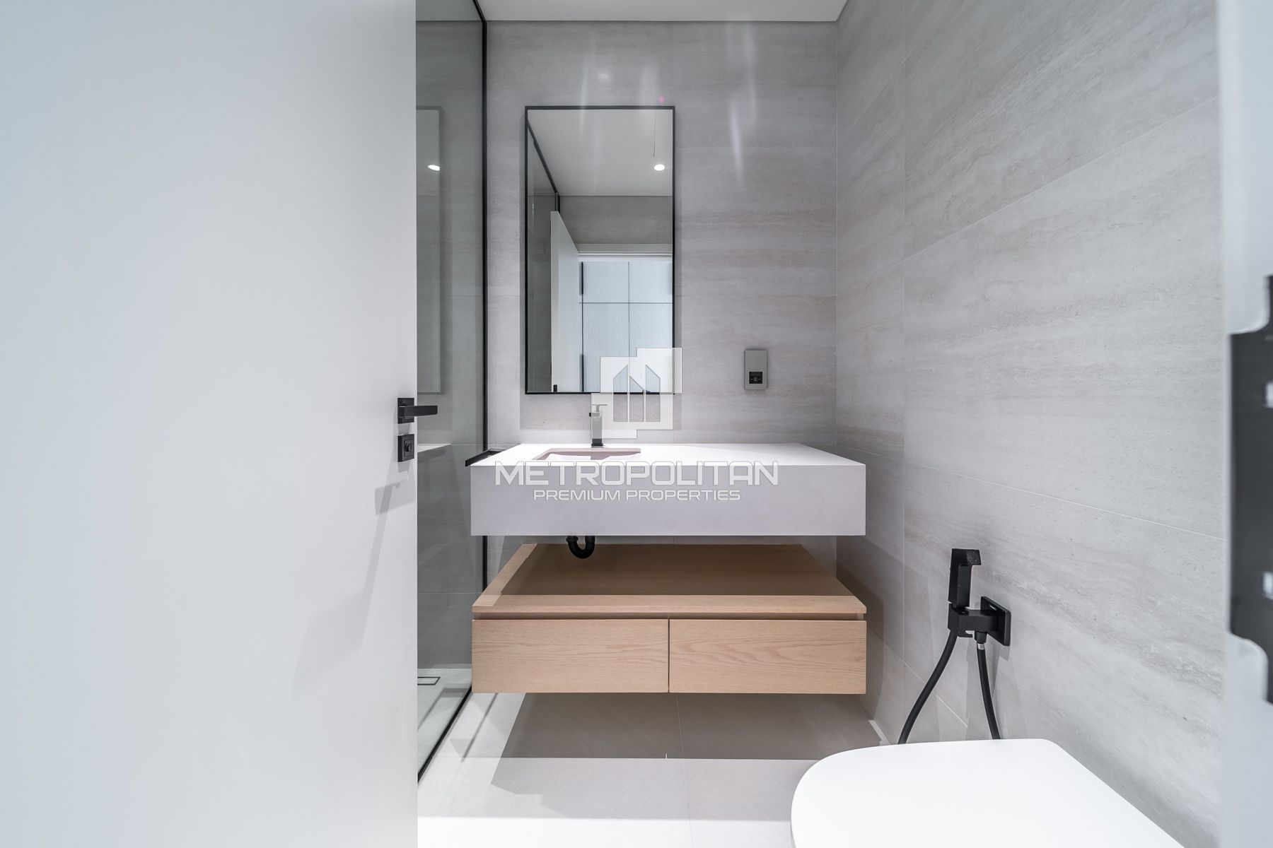 Appartement 2 chambres à louer à Al Jaddaf – MPR-9237 photo-18