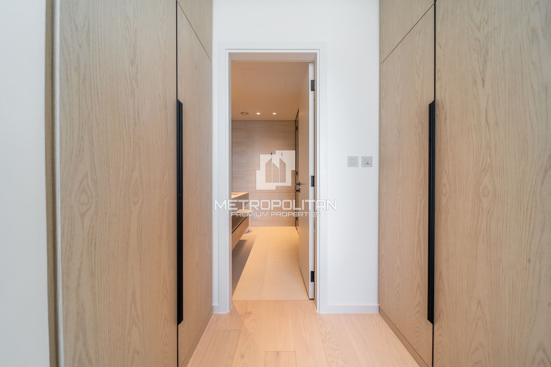 Appartement 2 chambres à louer à Al Jaddaf – MPR-9237 photo-4